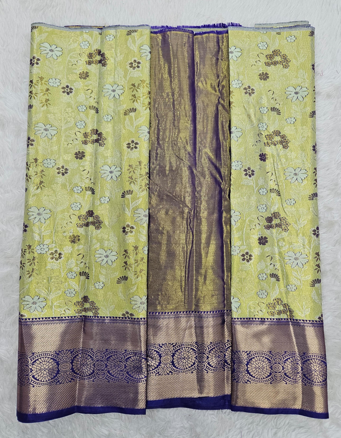 (2–5  Year) Lehenga – Unstitched (Blouse + Material)