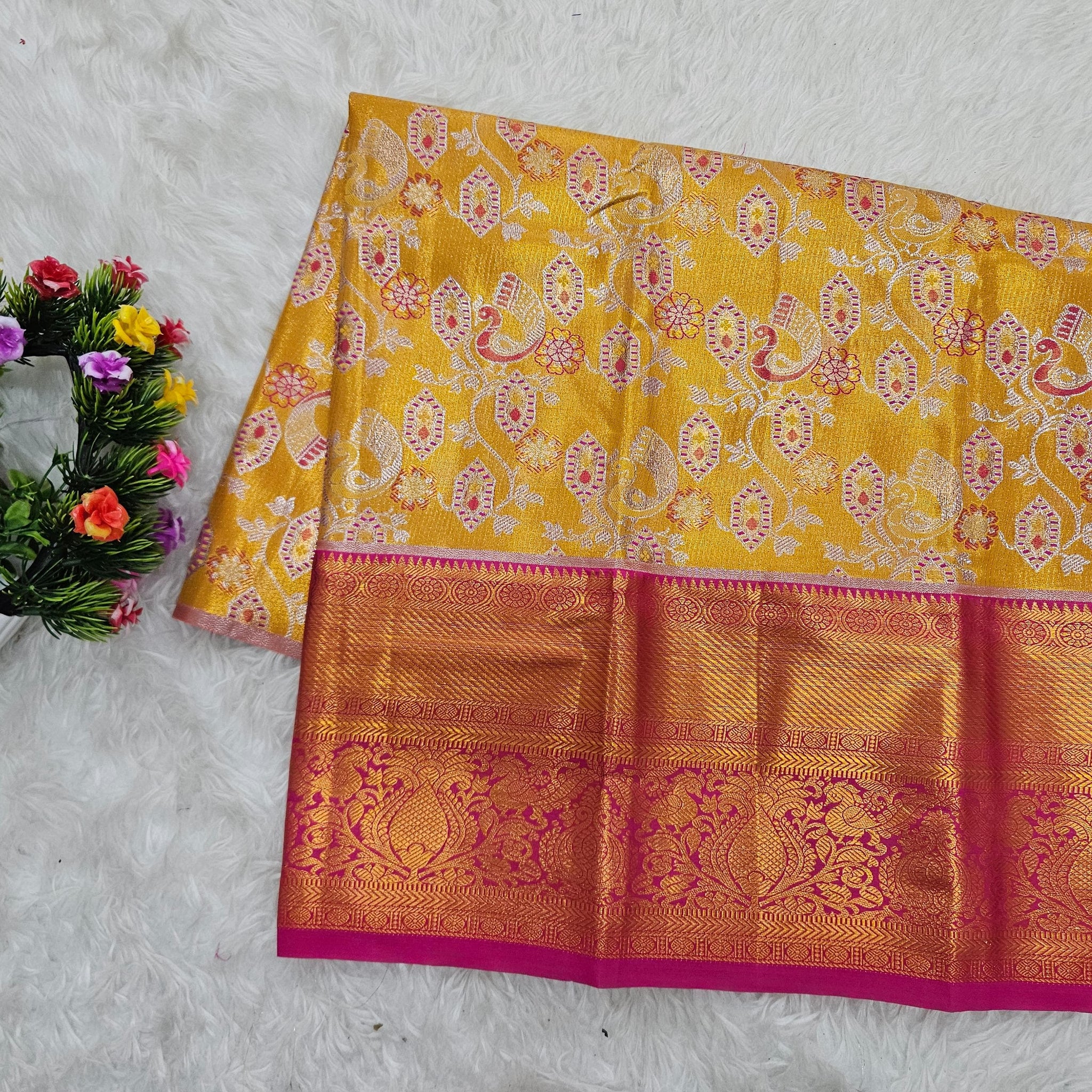 (2–5  Year) Lehenga – Unstitched (Blouse + Material)