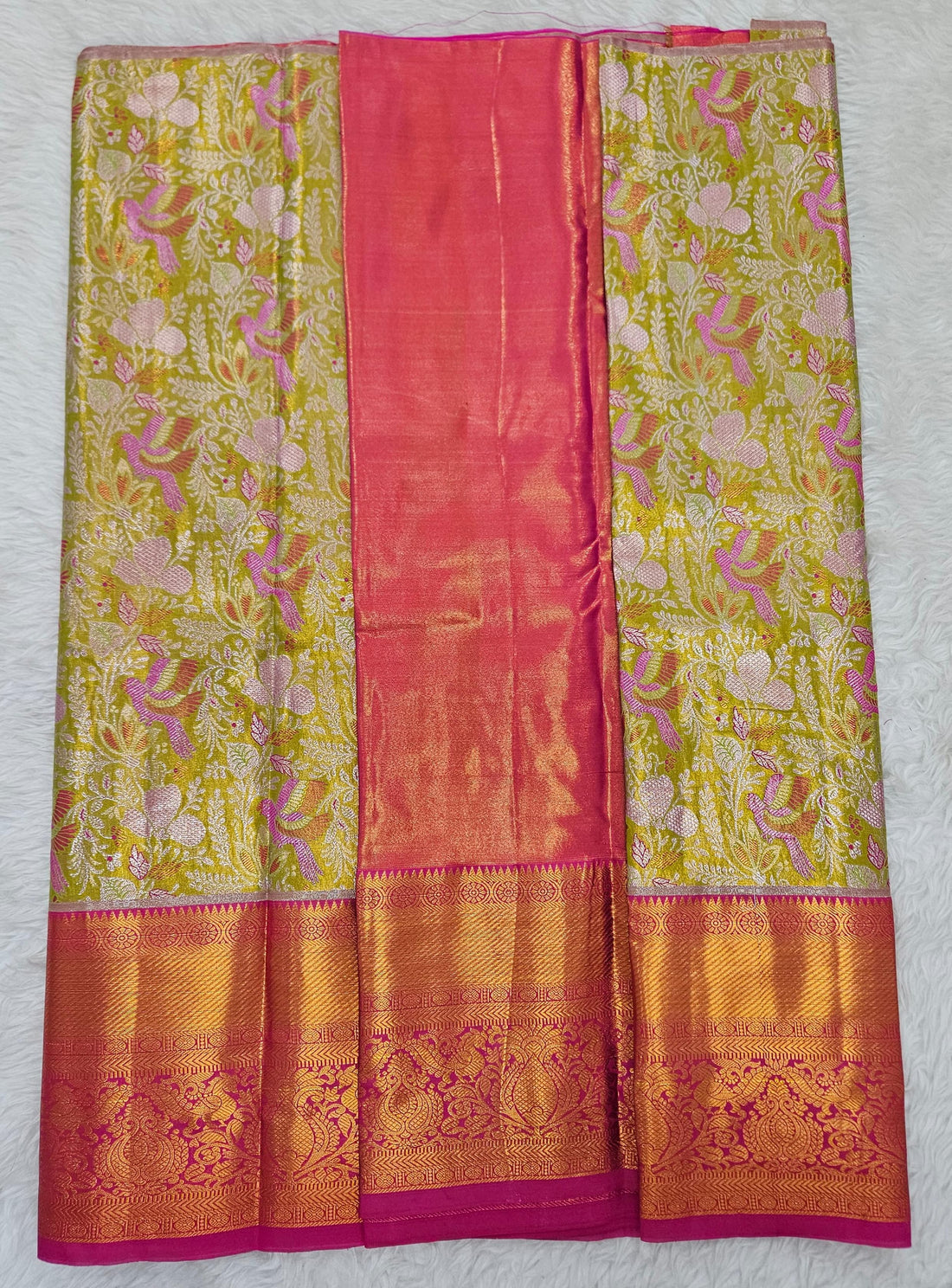 (2–5  Year) Lehenga – Unstitched (Blouse + Material)