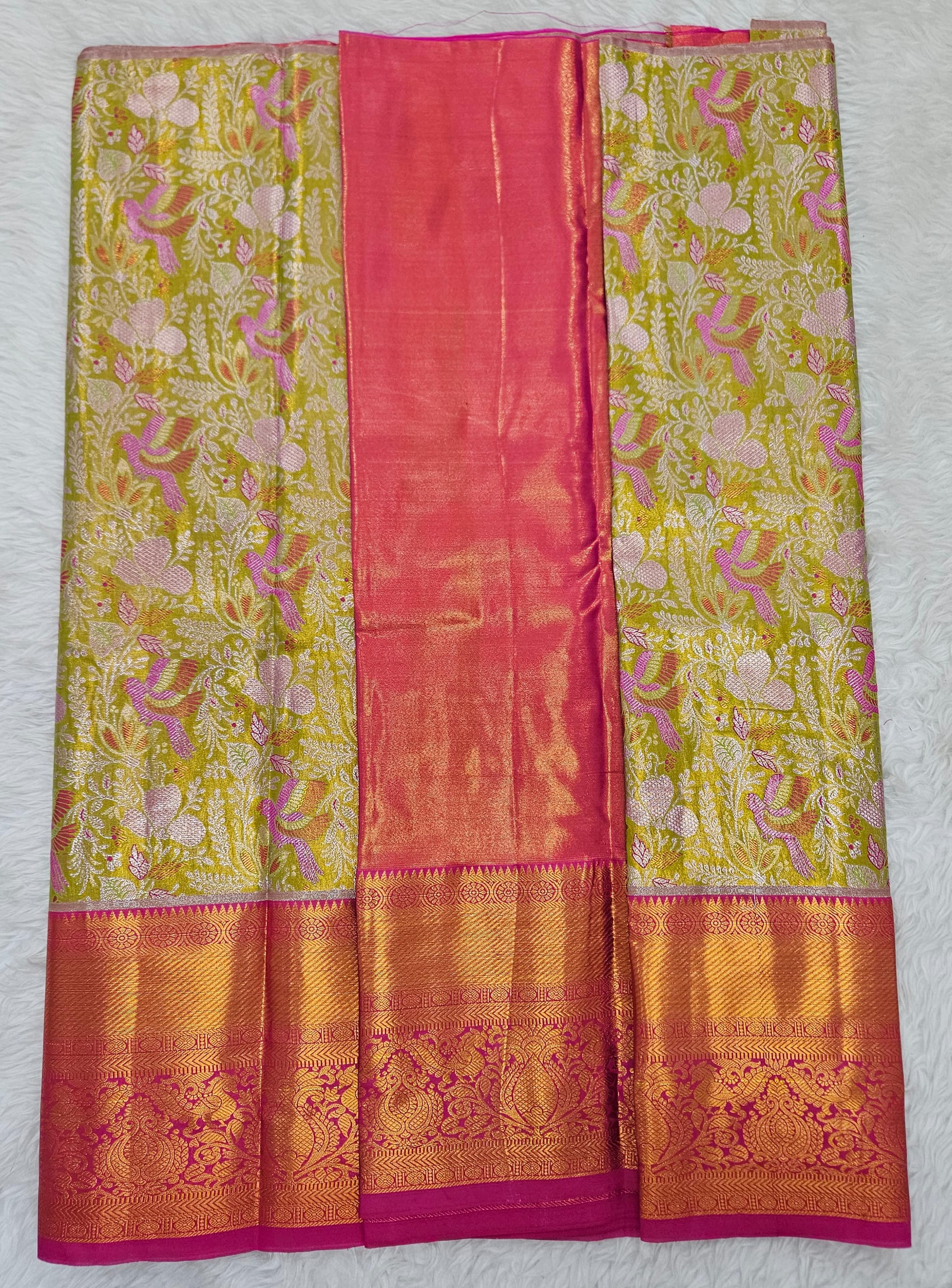 (2–5  Year) Lehenga – Unstitched (Blouse + Material)