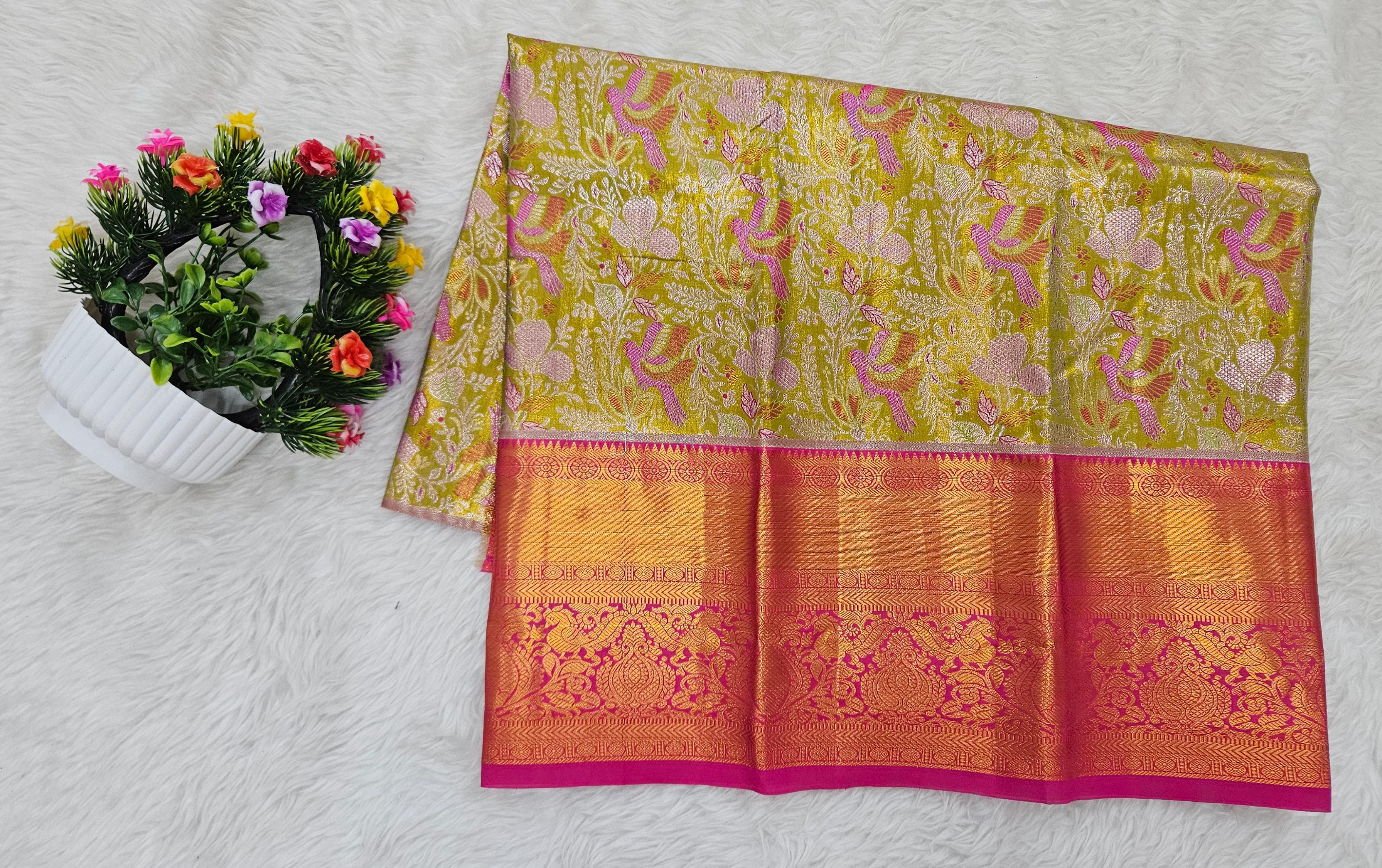 (2–5  Year) Lehenga – Unstitched (Blouse + Material)