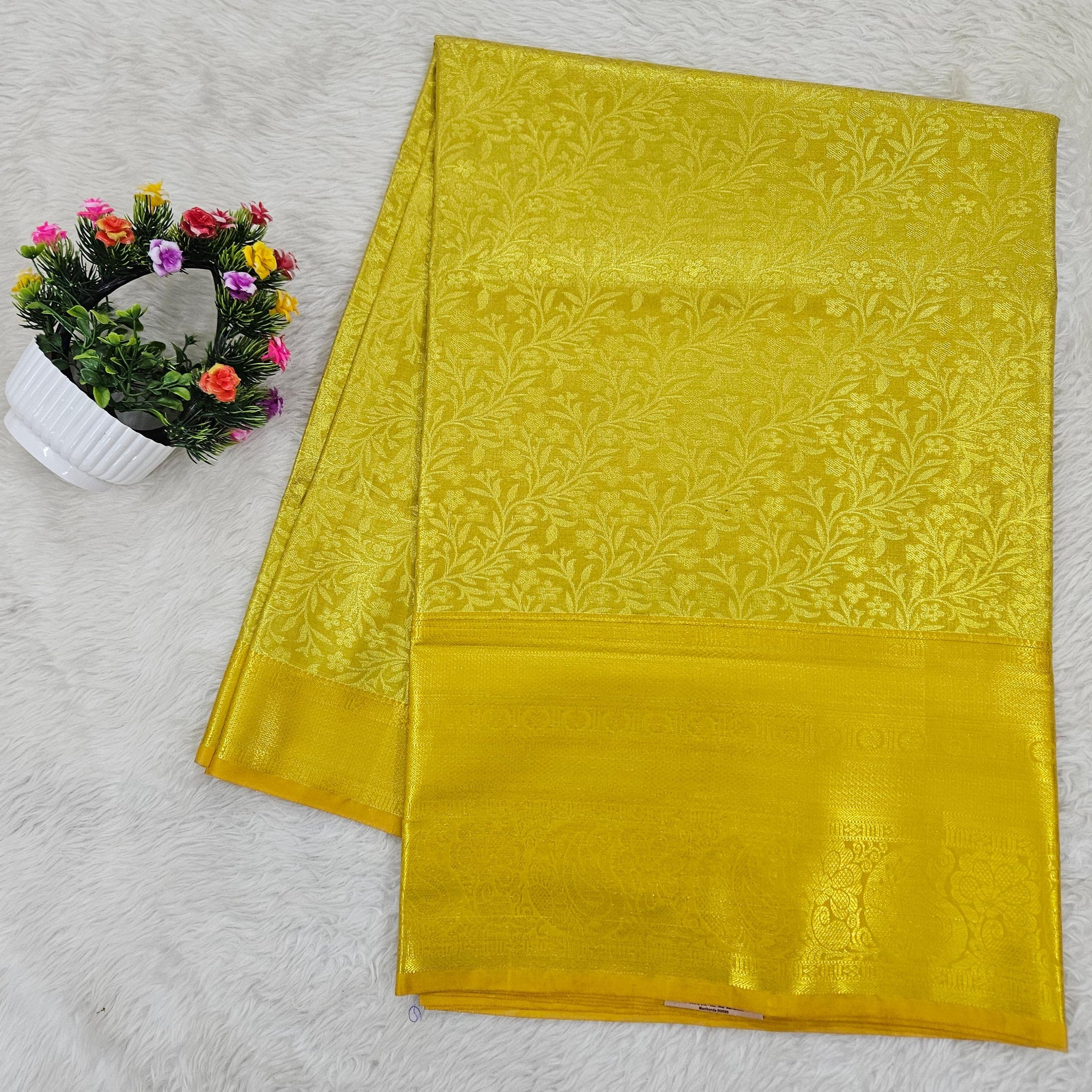 Semi kanchipattu saree