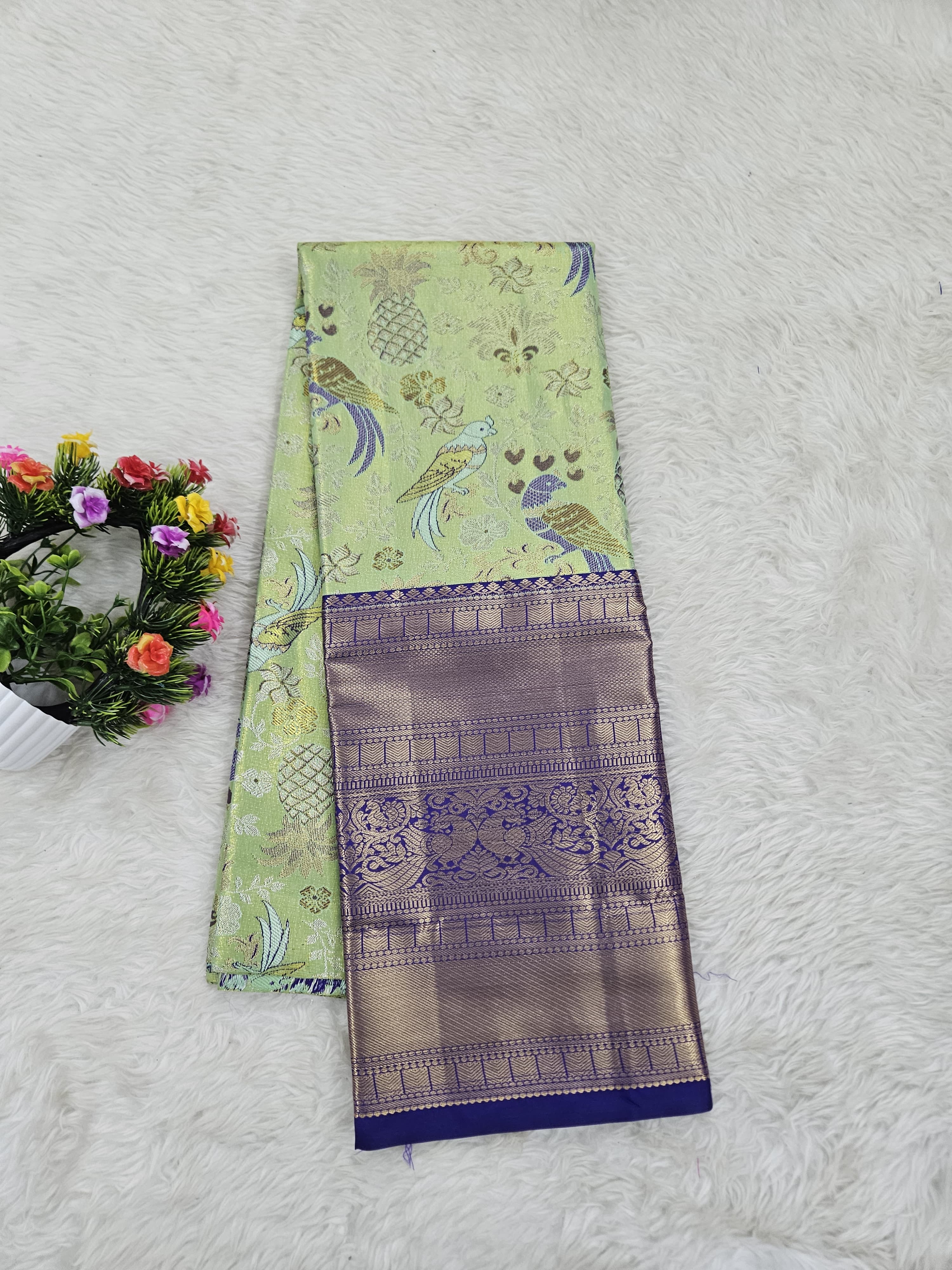 (5–10 Year) Lehenga – Unstitched (Blouse + Material)