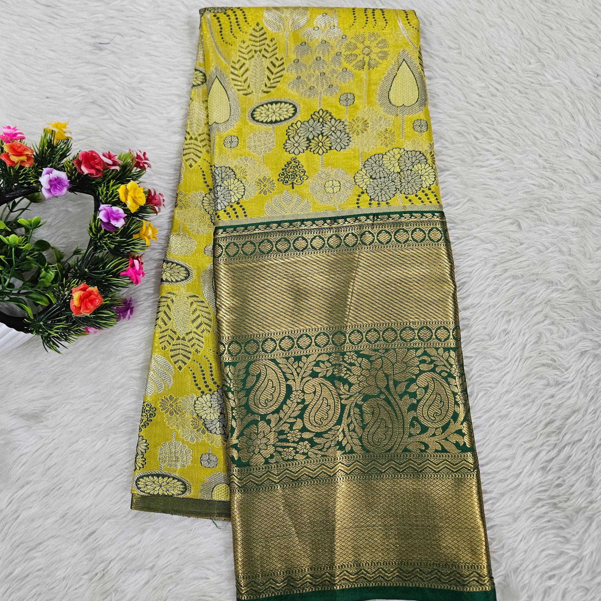 (5–10 Year) Lehenga – Unstitched (Blouse + Material)