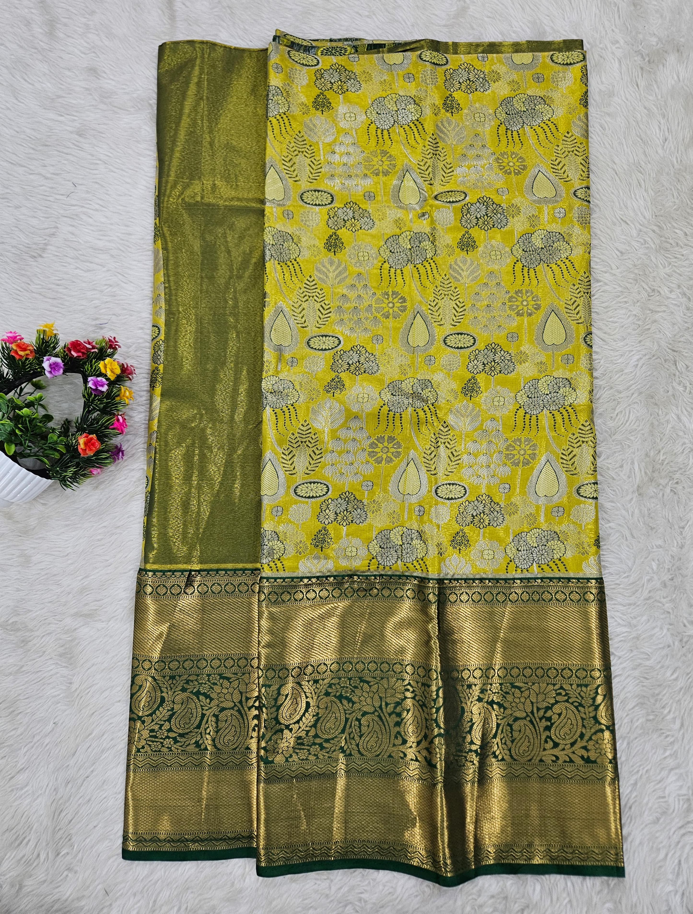 (5–10 Year) Lehenga – Unstitched (Blouse + Material)