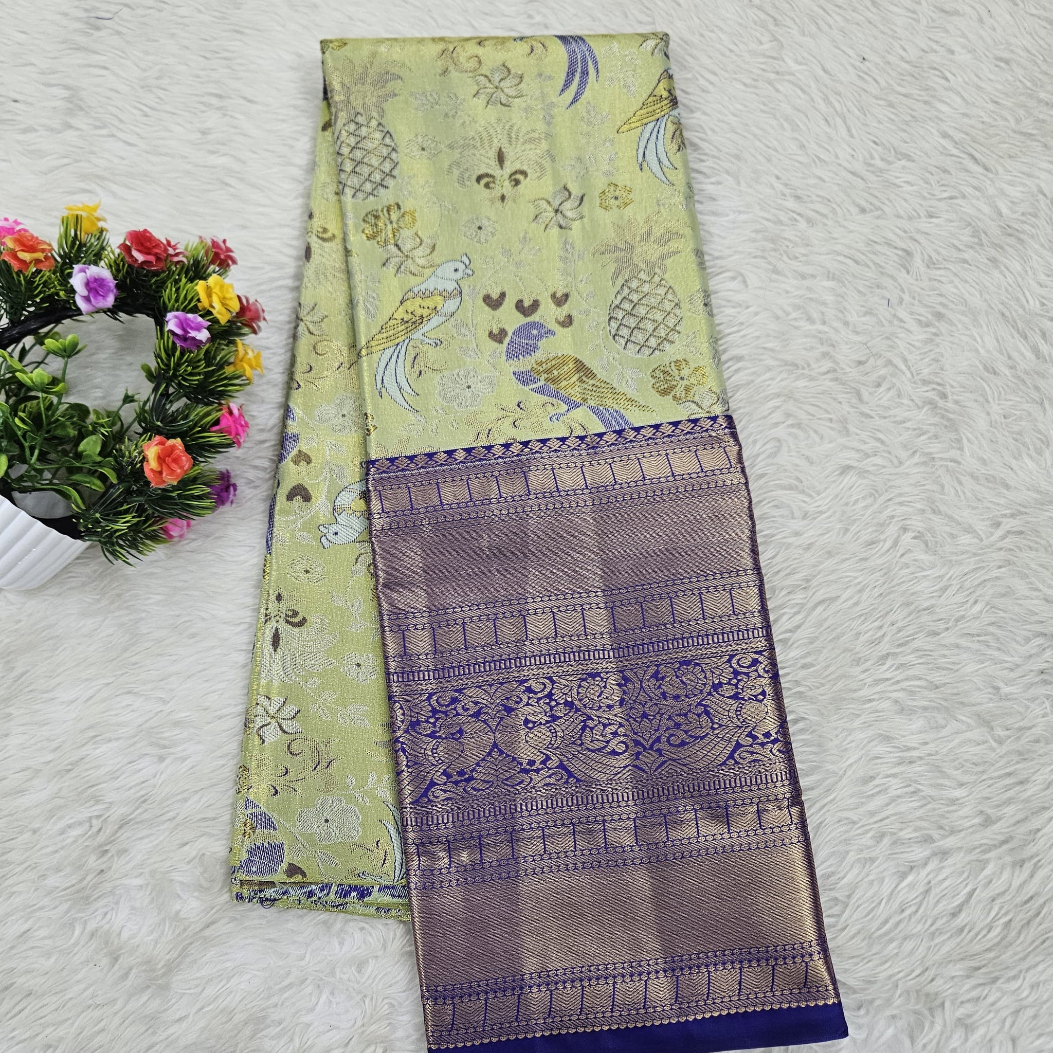 (5–10 Year) Lehenga – Unstitched (Blouse + Material)