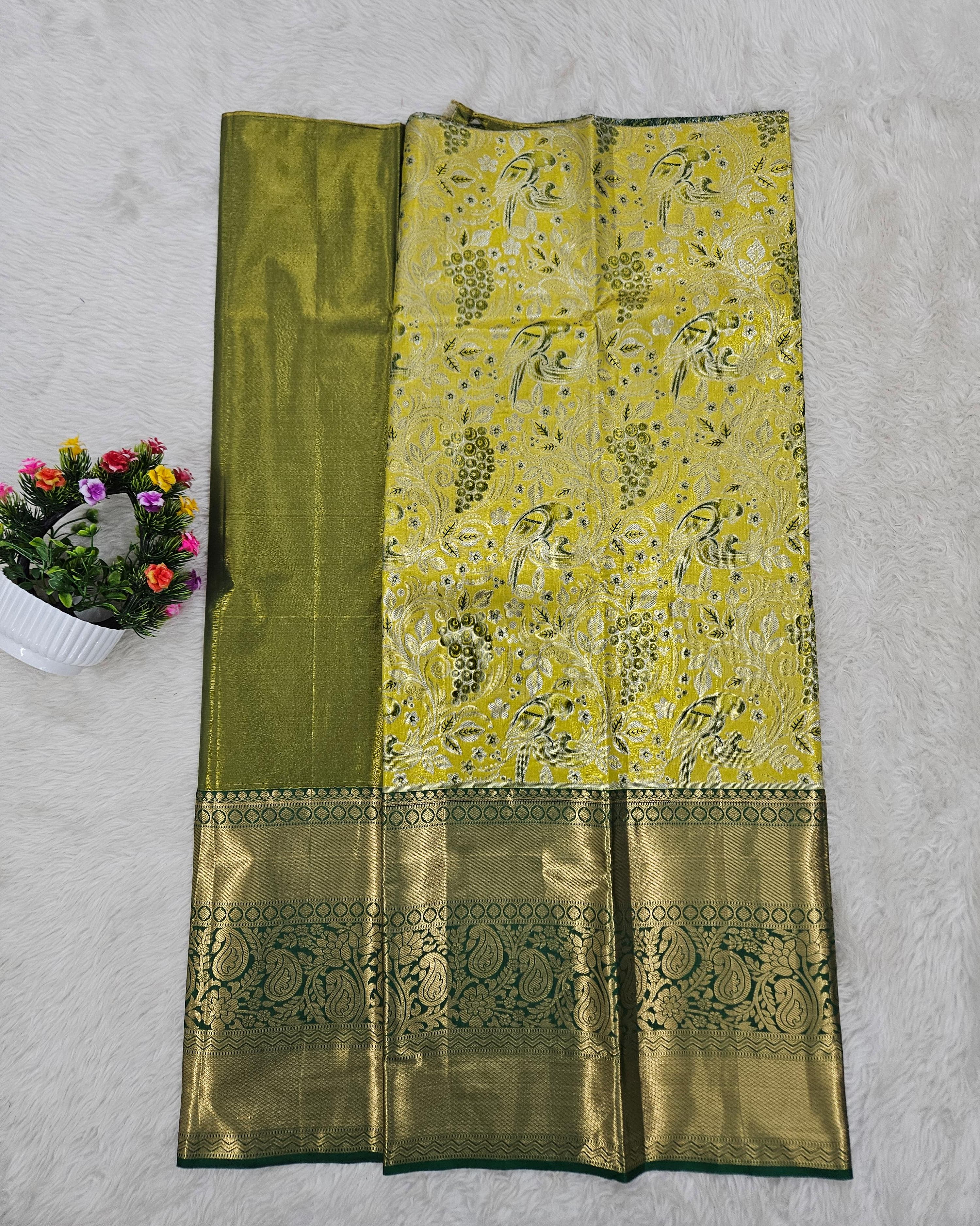 (5–10 Year) Lehenga – Unstitched (Blouse + Material)