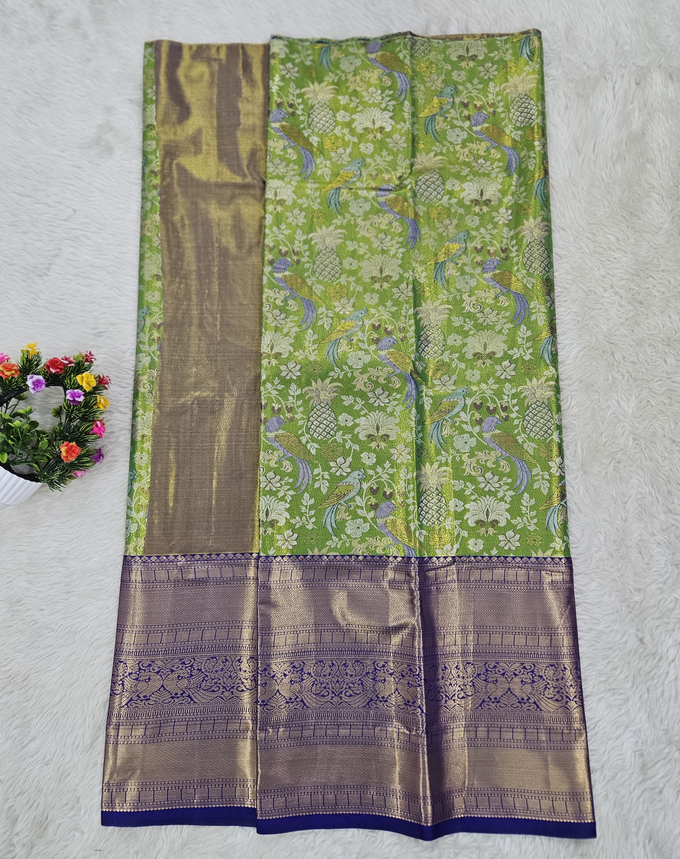 (5–10 Year) Lehenga – Unstitched (Blouse + Material)