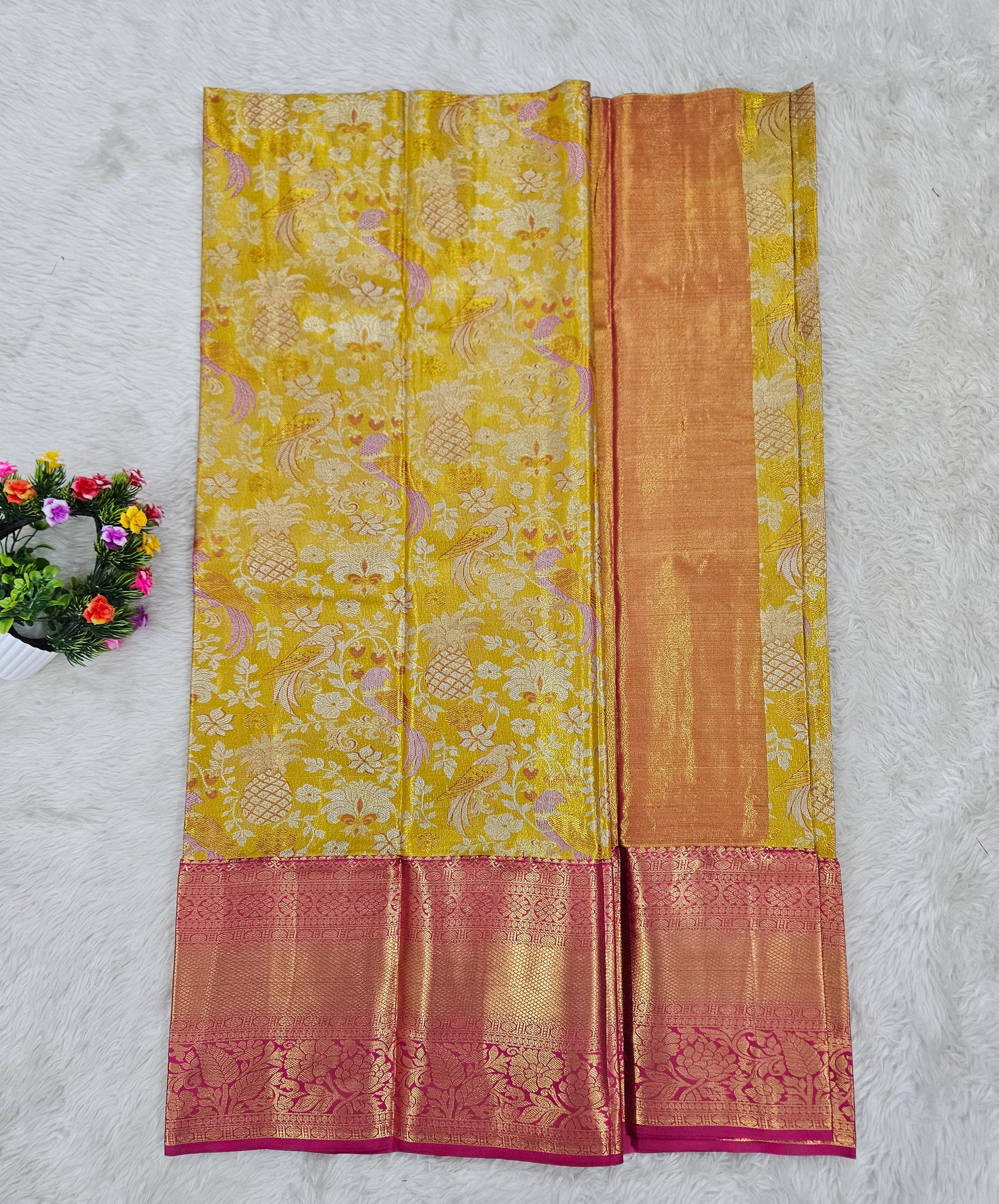 (5–10 Year) Lehenga – Unstitched (Blouse + Material)