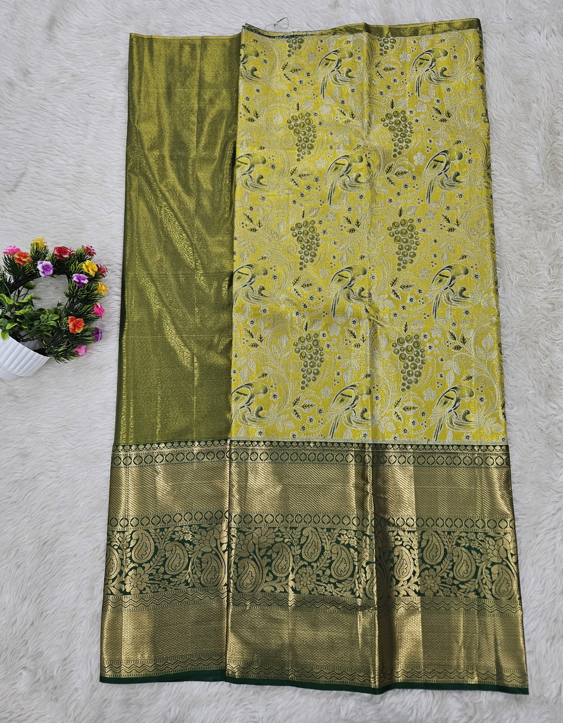 (5–10 Year) Lehenga – Unstitched (Blouse + Material)