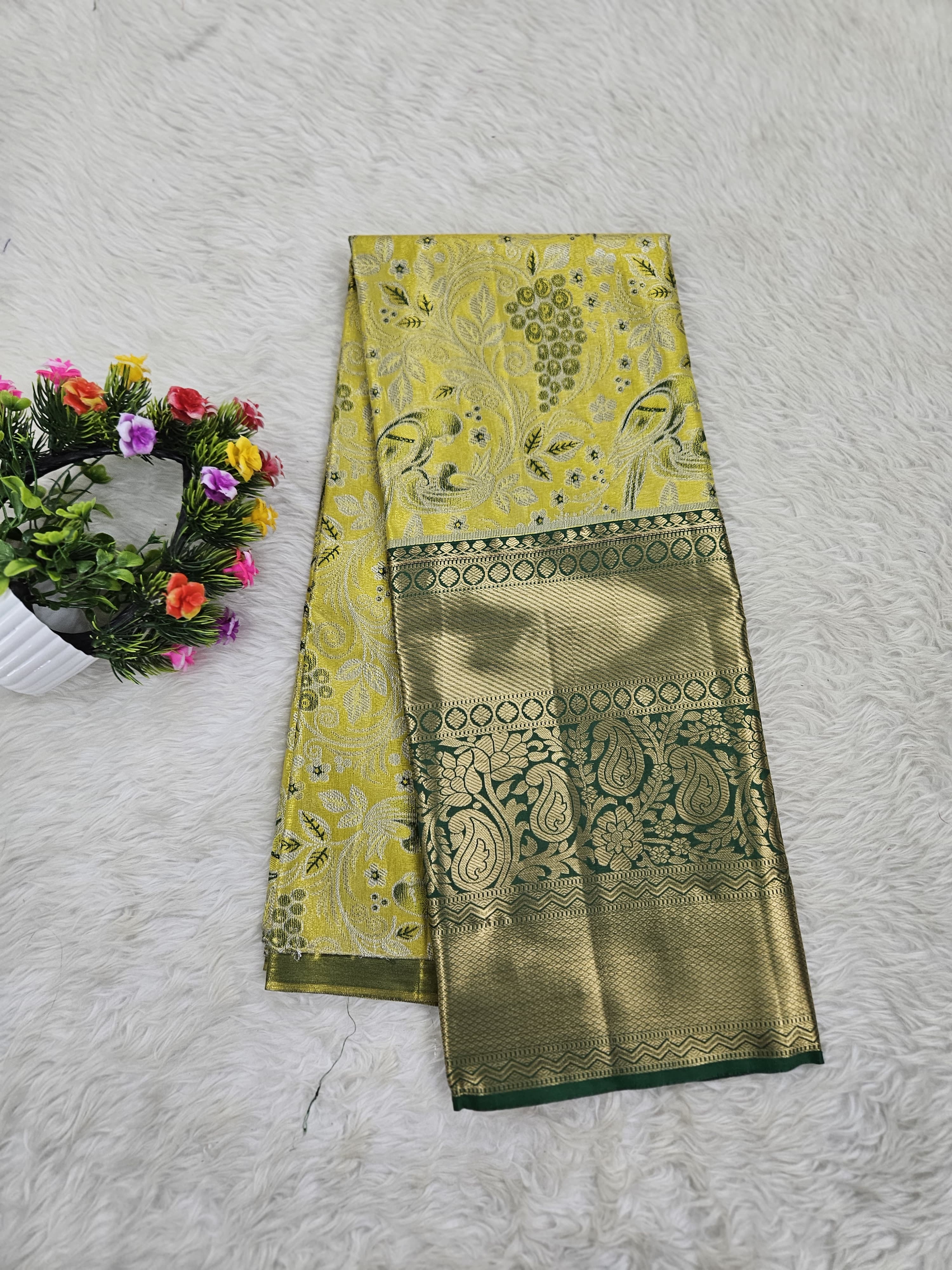 (5–10 Year) Lehenga – Unstitched (Blouse + Material)