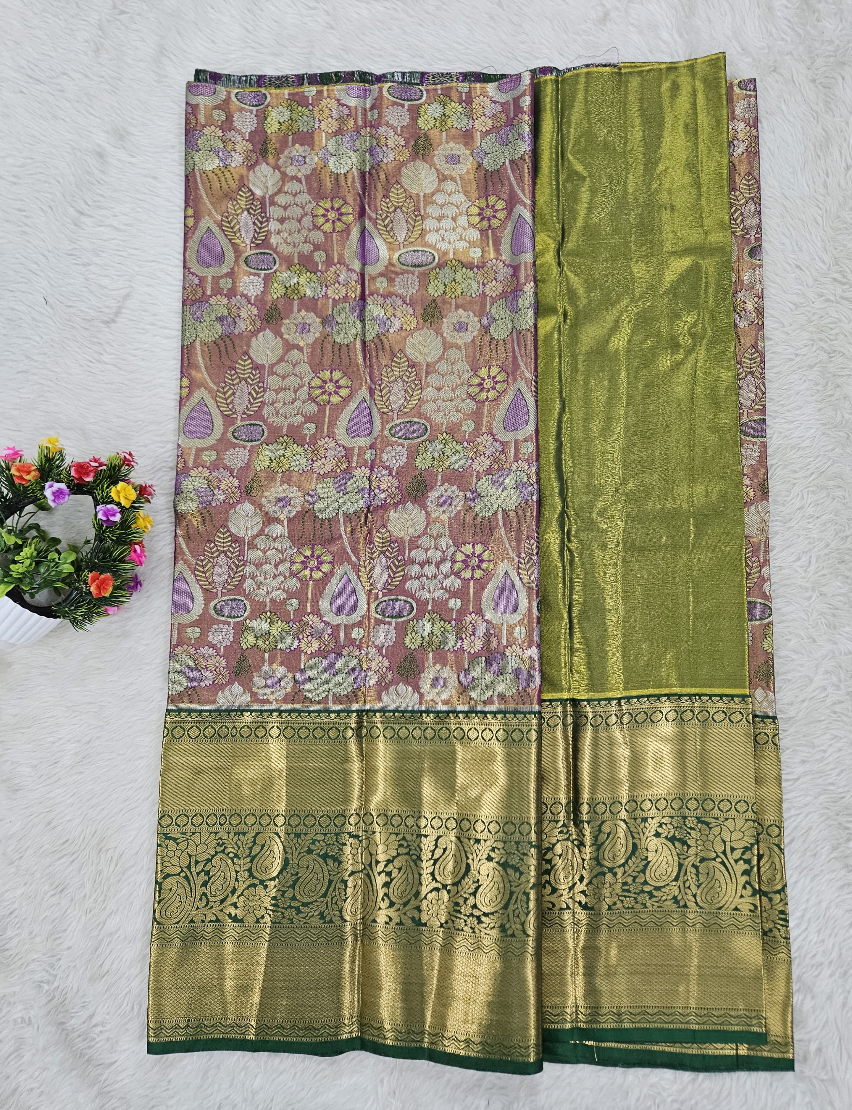 (5–10 Year) Lehenga – Unstitched (Blouse + Material)