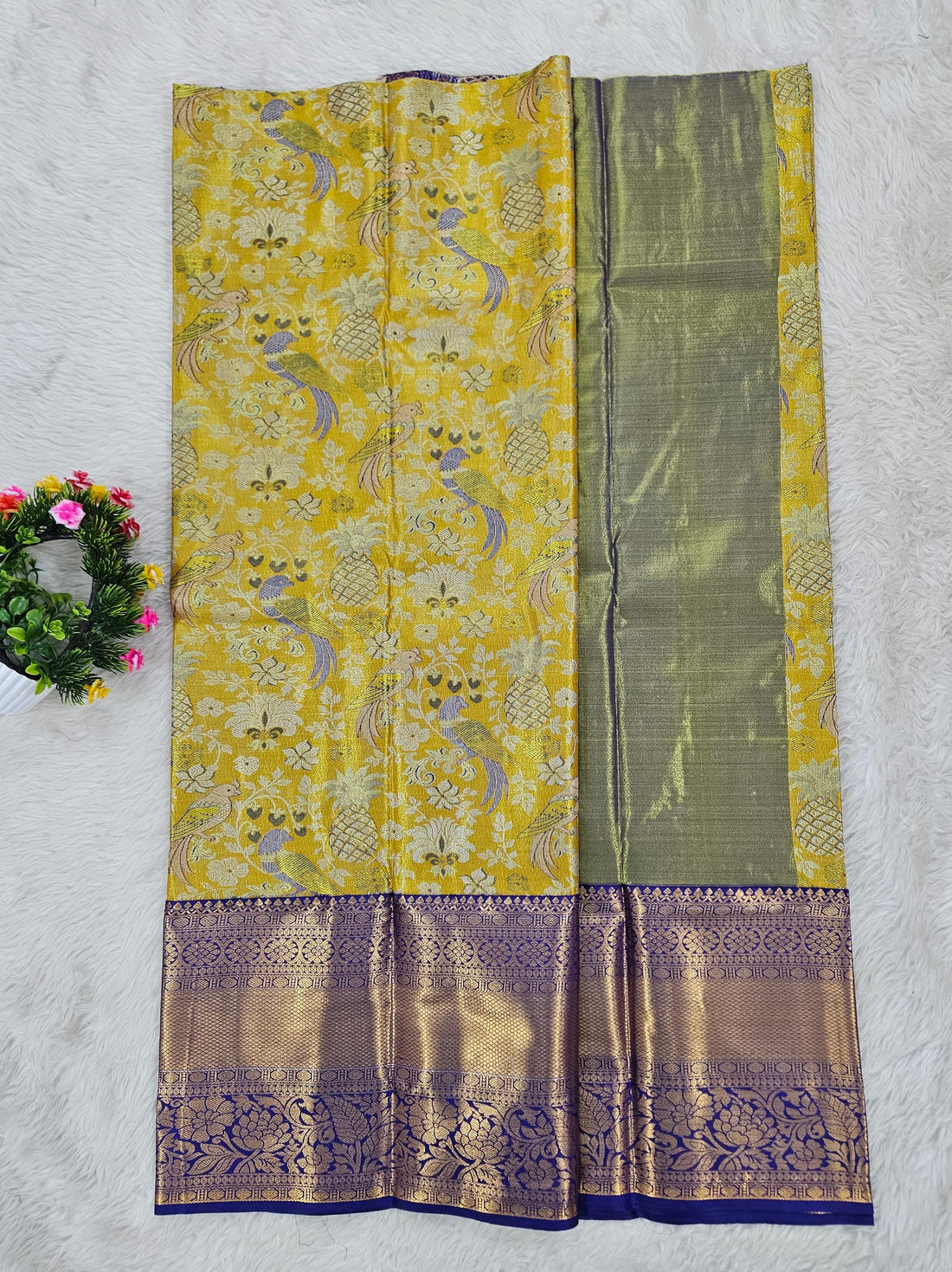 (5–10 Year) Lehenga – Unstitched (Blouse + Material)