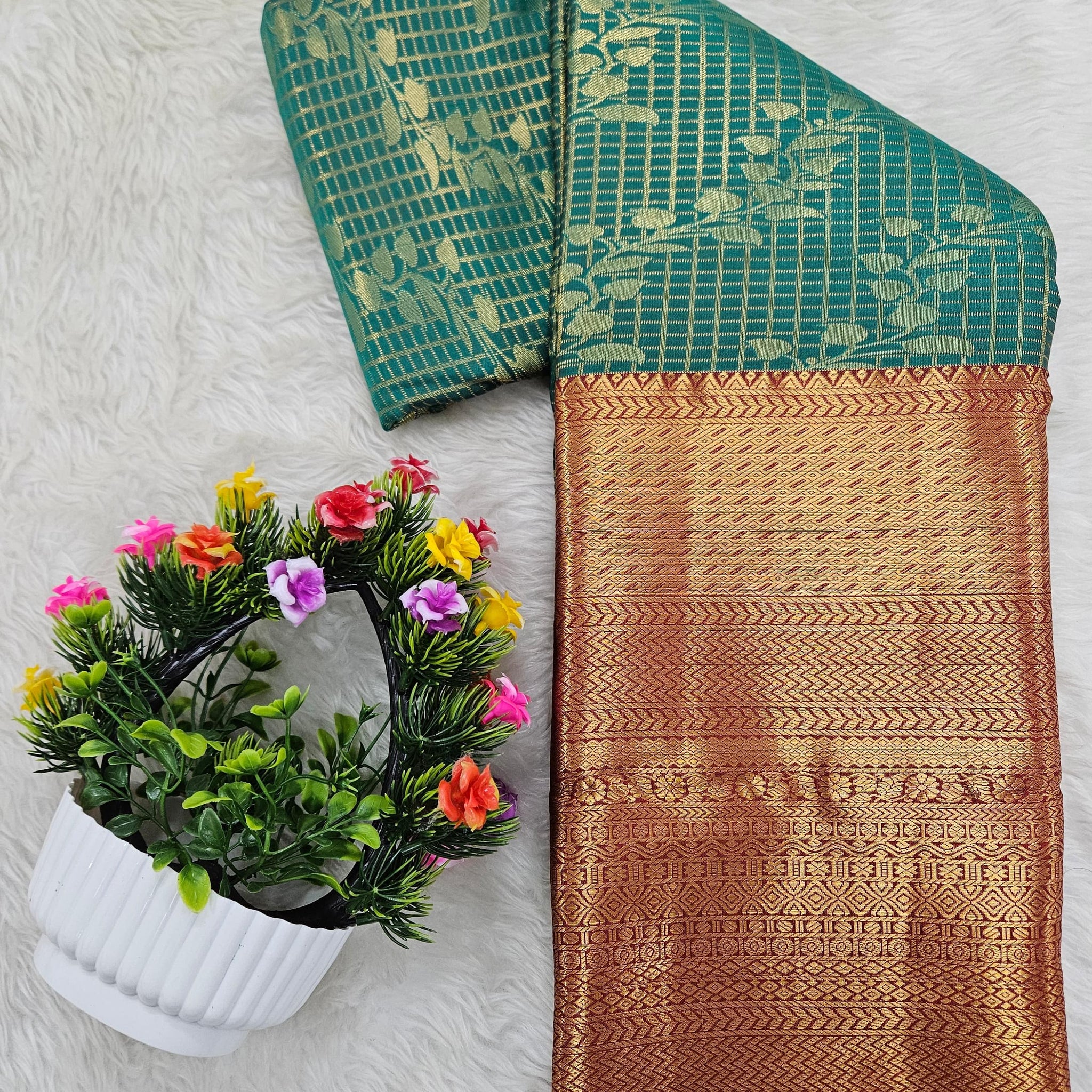 Semi kanchipattu saree