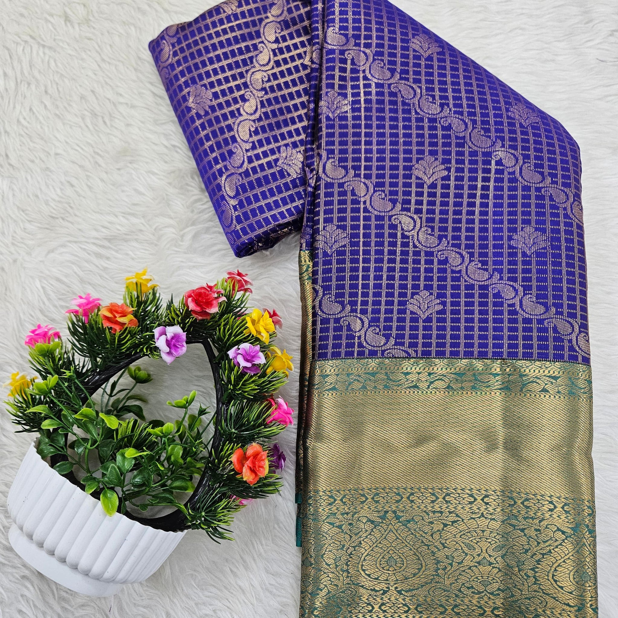Semi kanchipattu saree