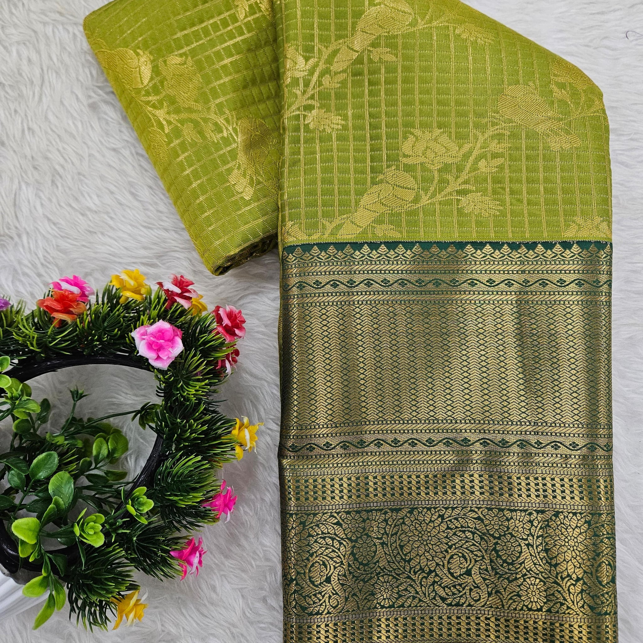 Semi kanchipattu saree