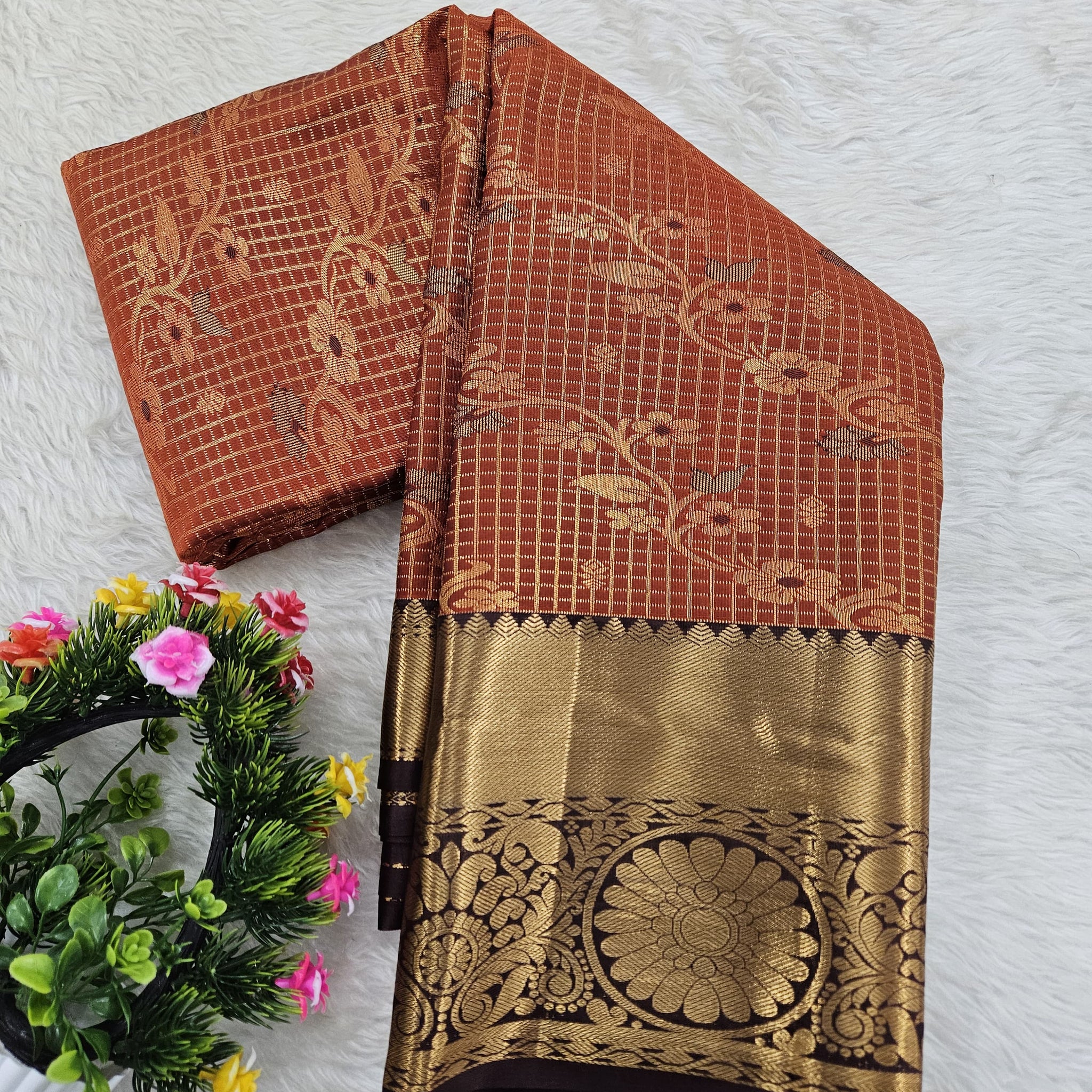 Semi kanchipattu saree