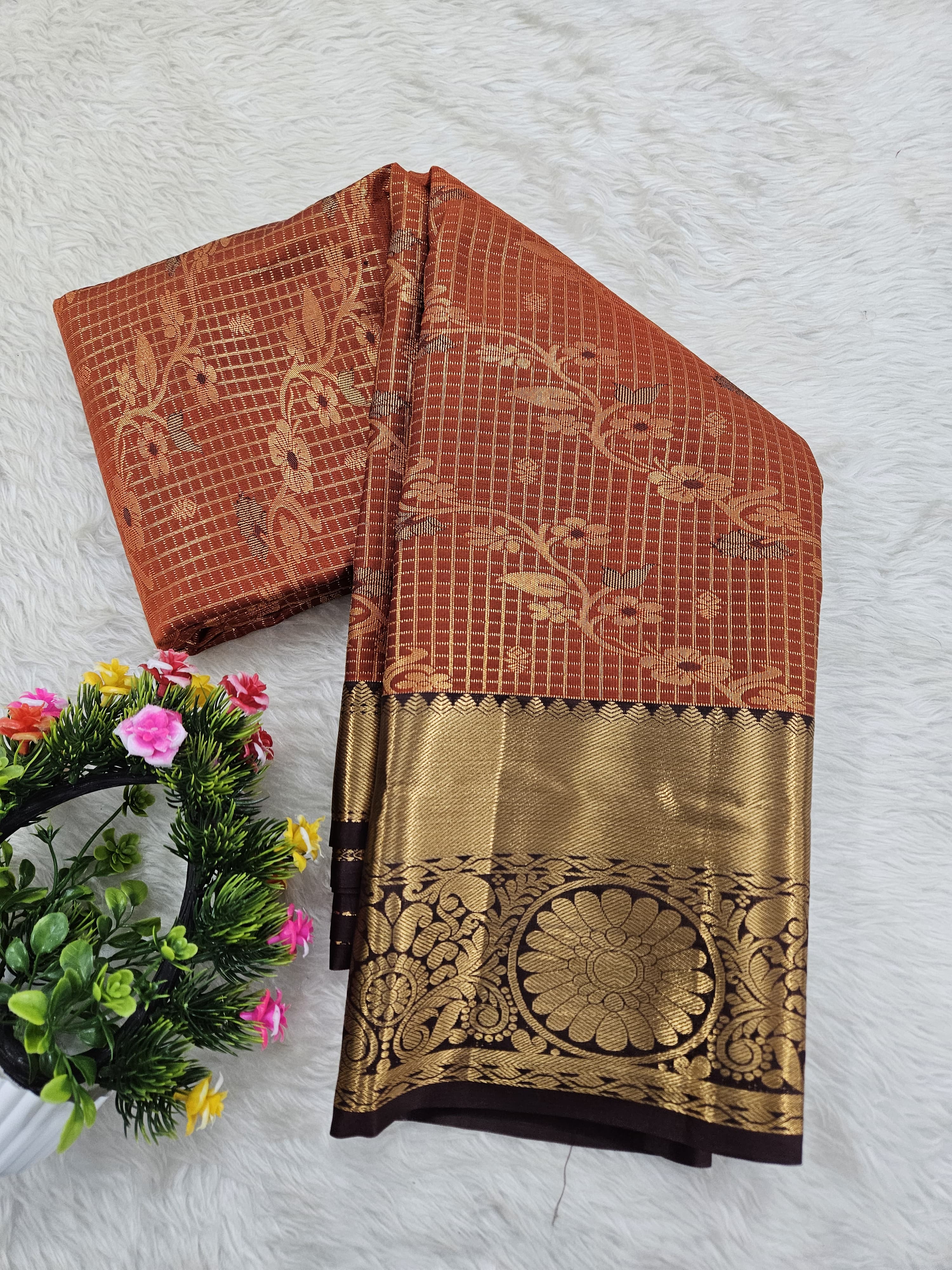 Semi kanchipattu saree