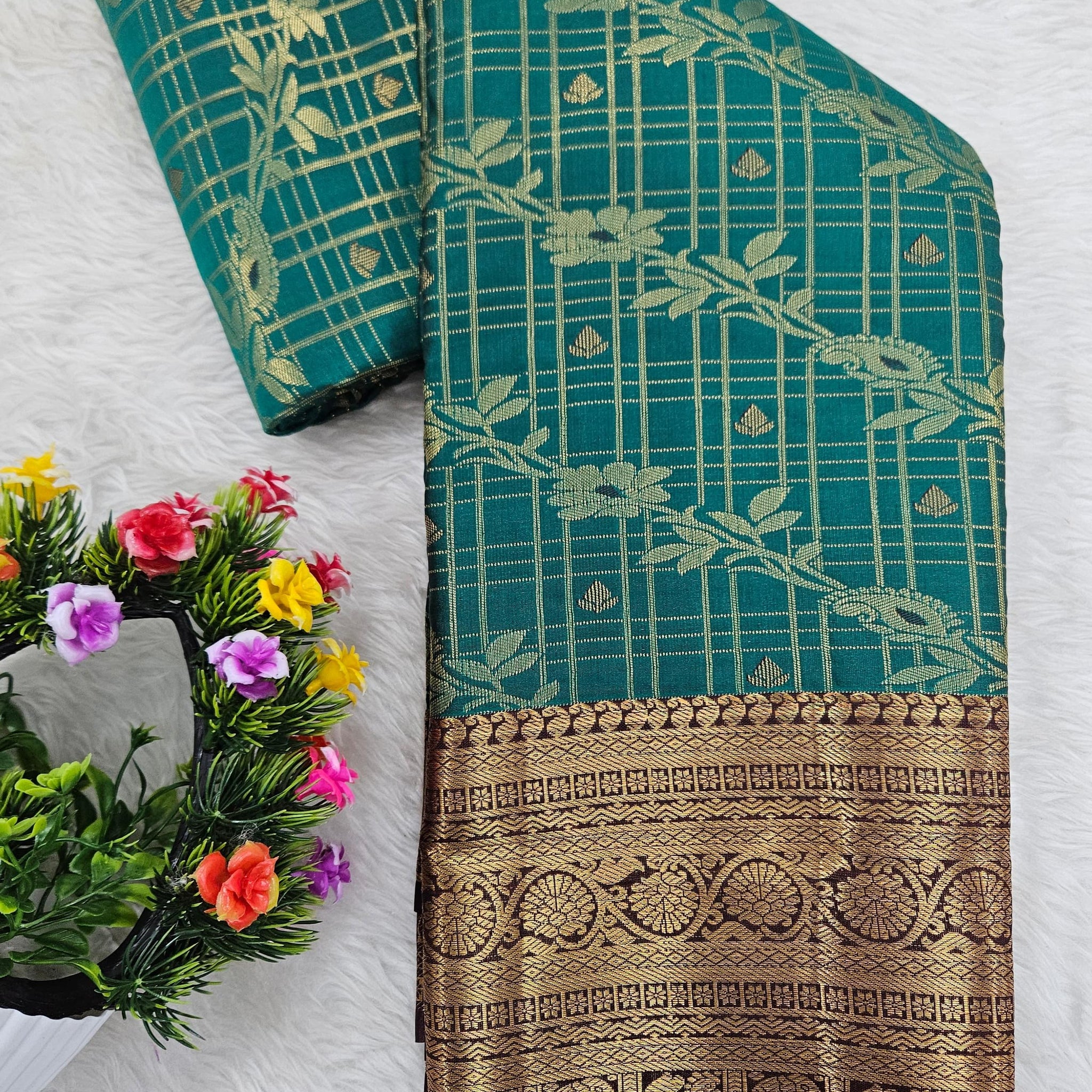 Semi kanchipattu saree
