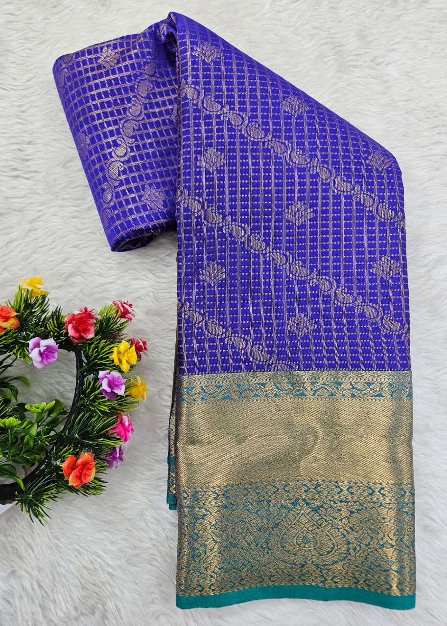 Semi kanchipattu saree