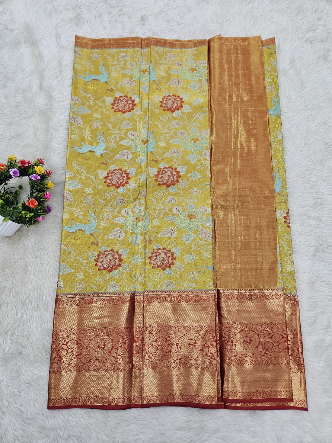 (5–10 Year) Lehenga – Unstitched (Blouse + Material)