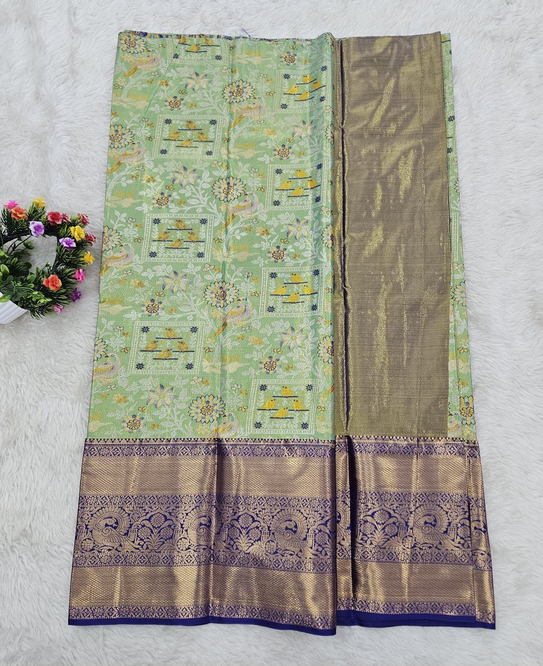 (5–10 Year) Lehenga – Unstitched (Blouse + Material)