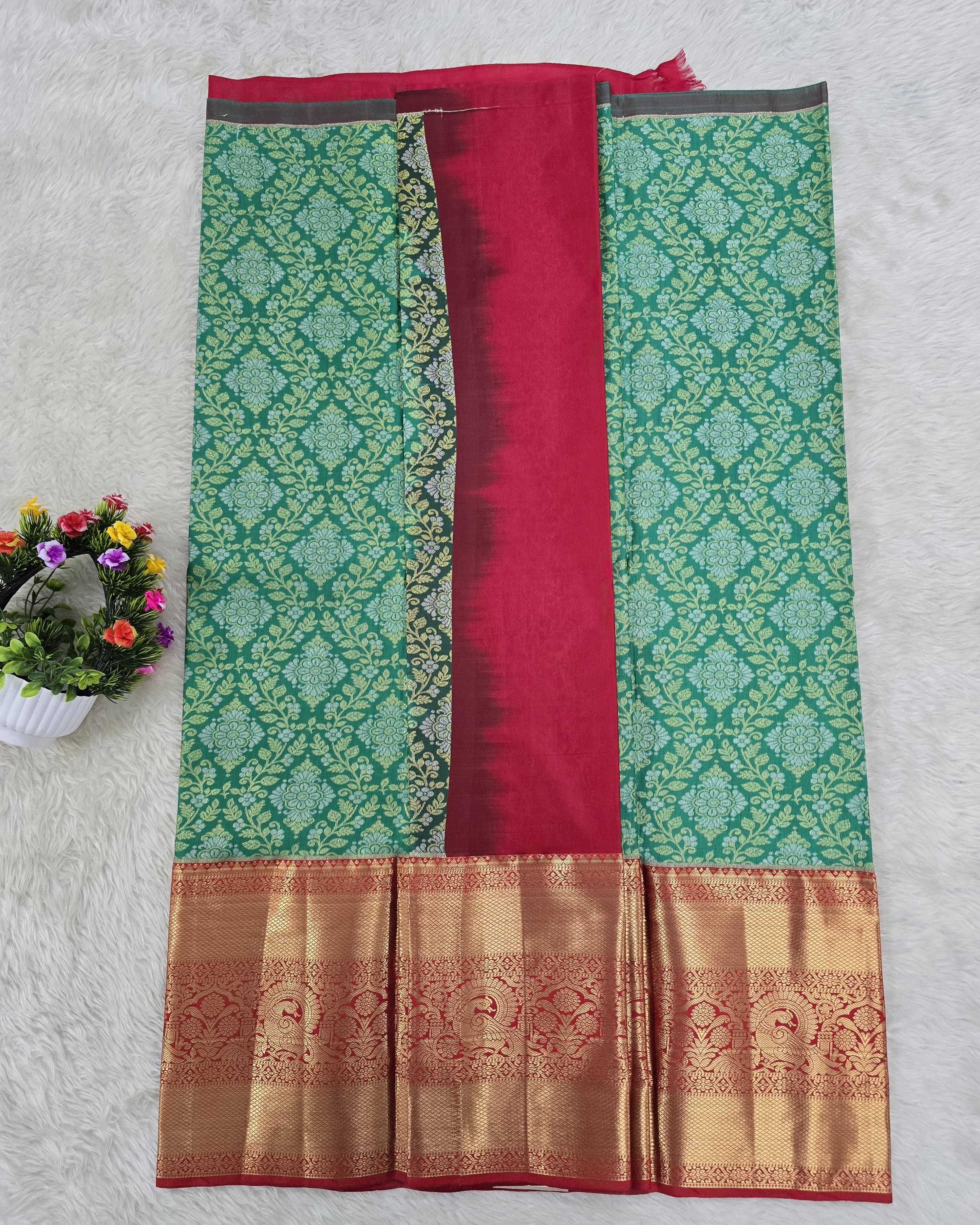 (5–10 Year) Lehenga – Unstitched (Blouse + Material)