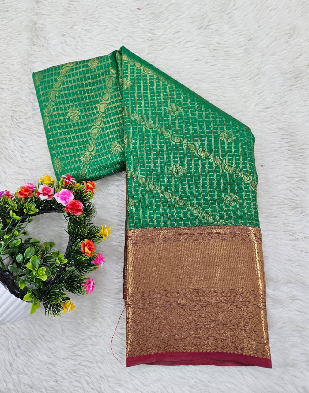 Semi kanchipattu saree