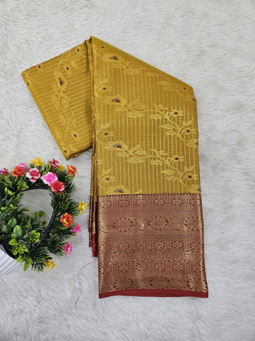 Semi kanchipattu saree