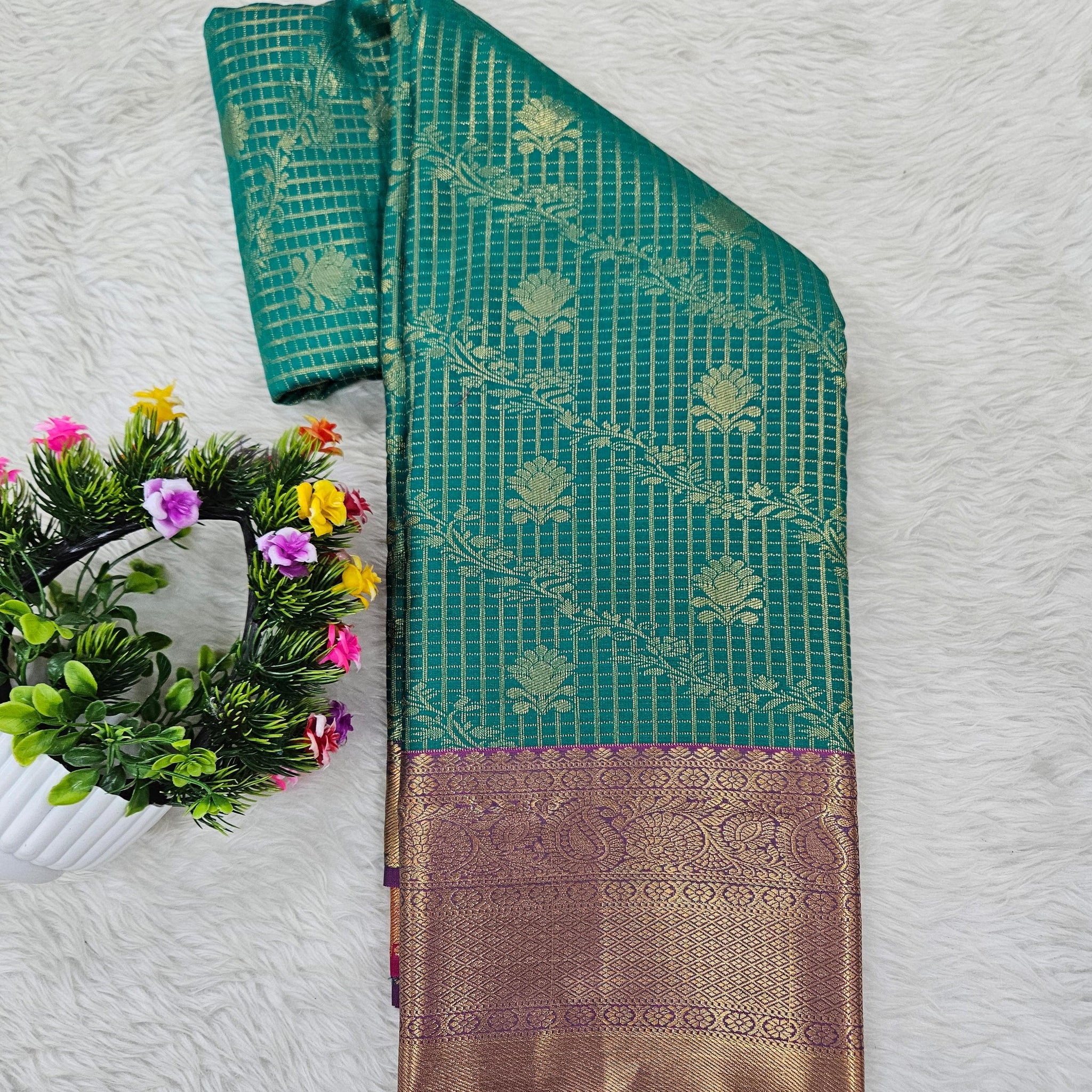 Semi kanchipattu saree
