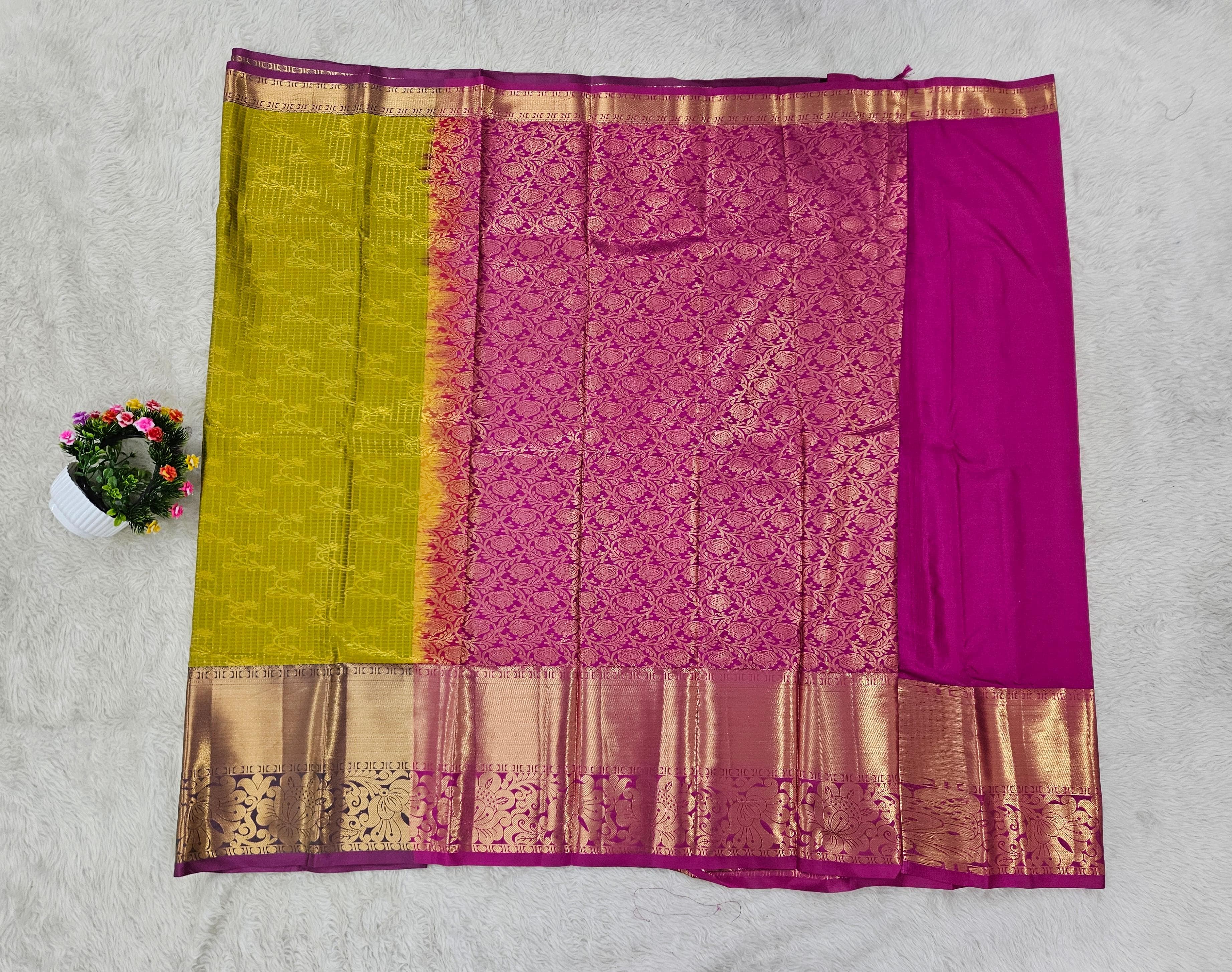 Semi kanchipattu saree