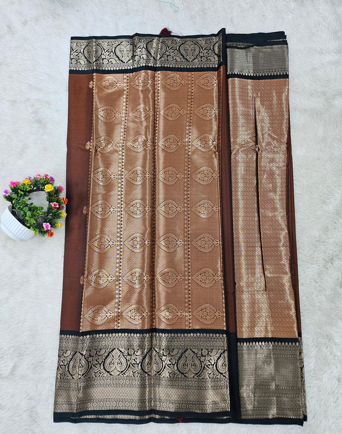 Banarasi saree