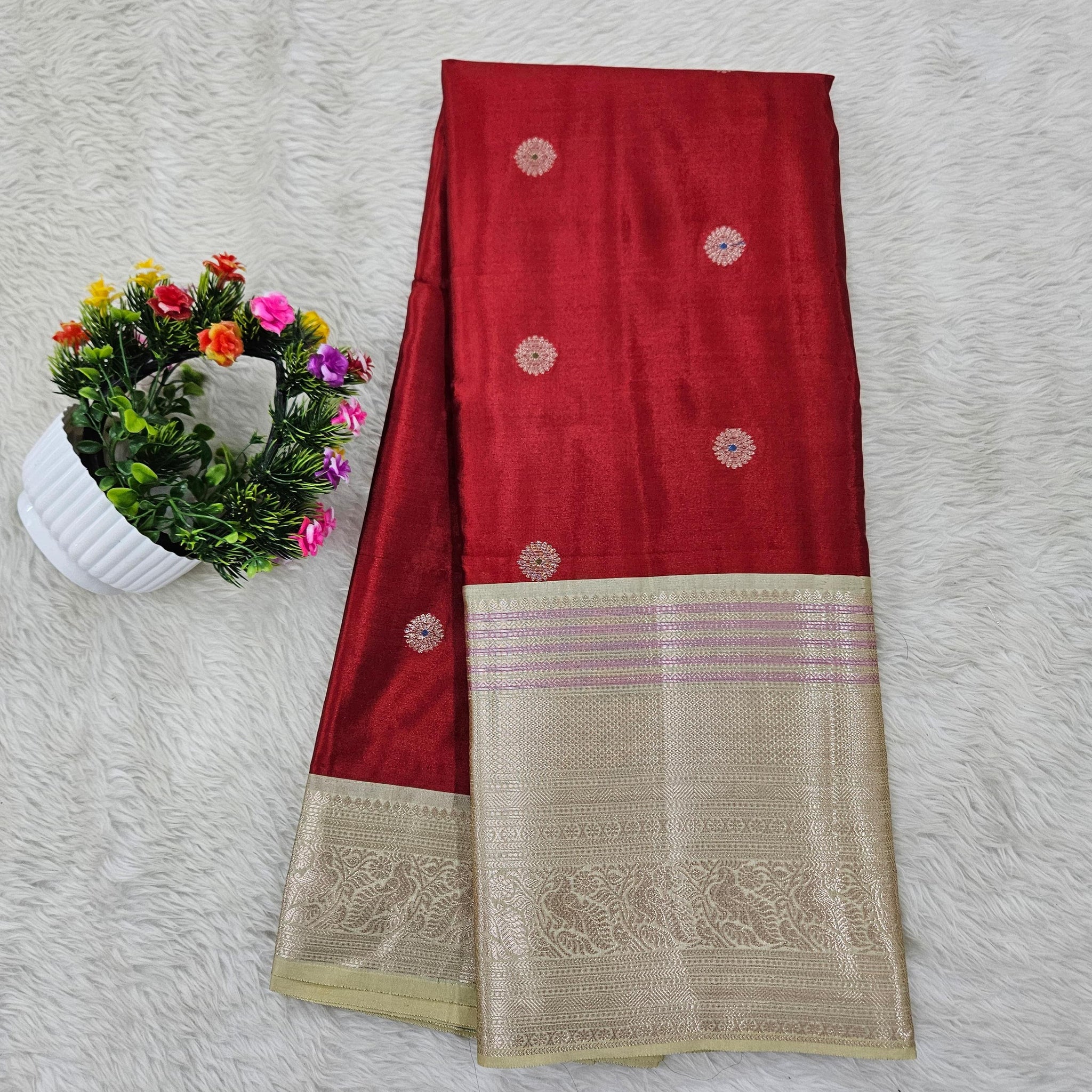 Banarasi saree