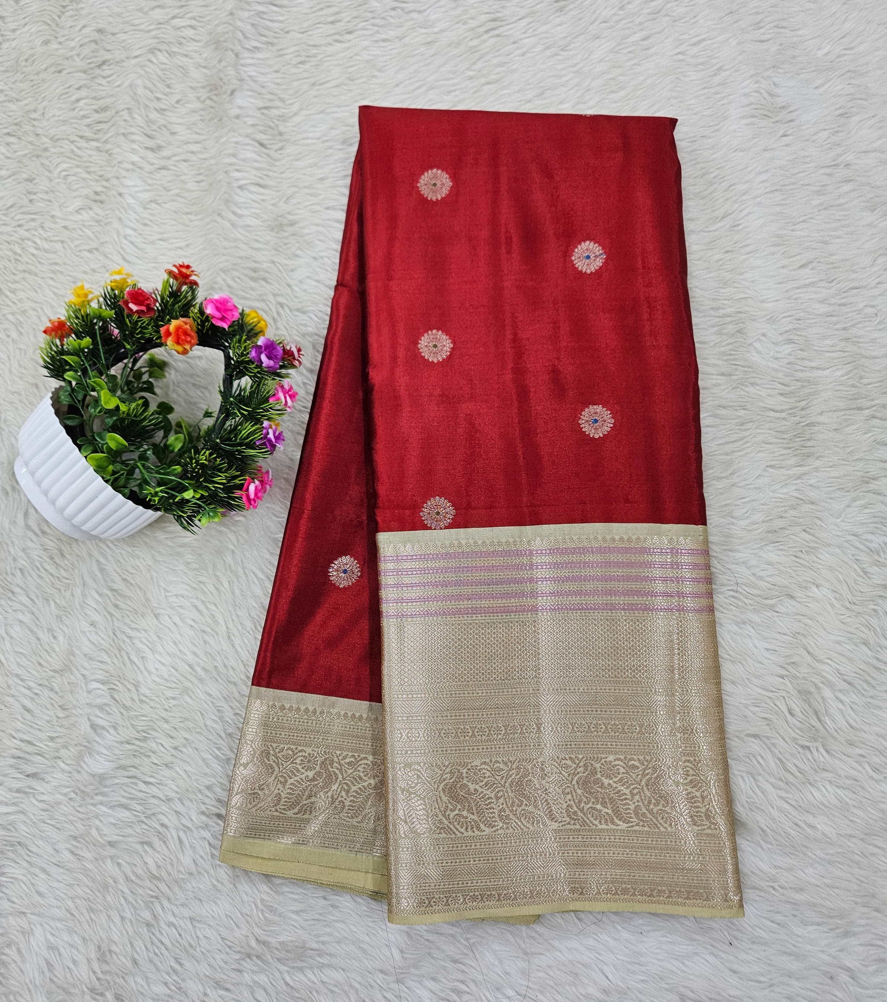 Banarasi saree