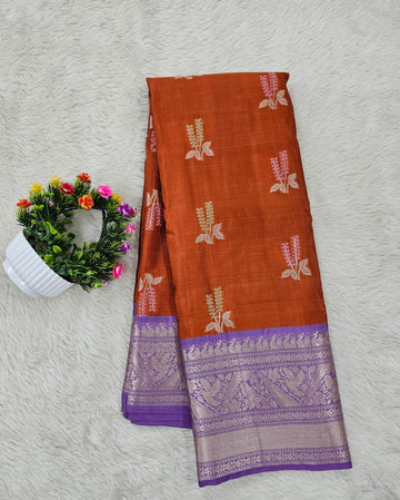 Banarasi saree