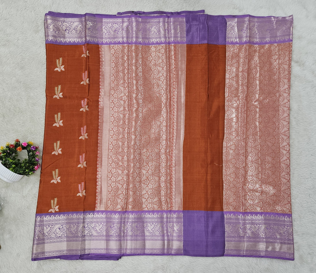 Banarasi saree