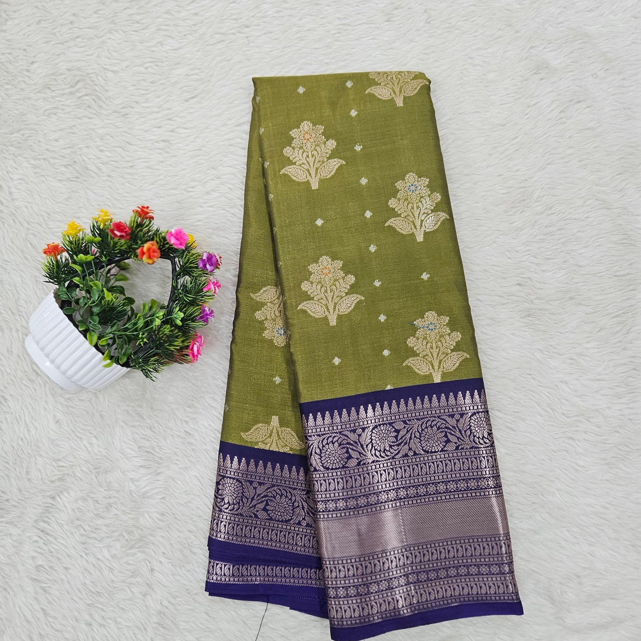 Banarasi saree