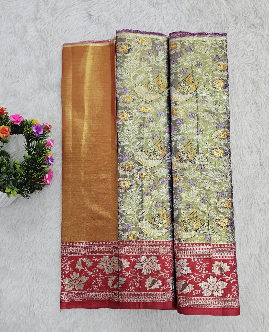 (0–1 Year) Lehenga – Unstitched (Blouse + Material)