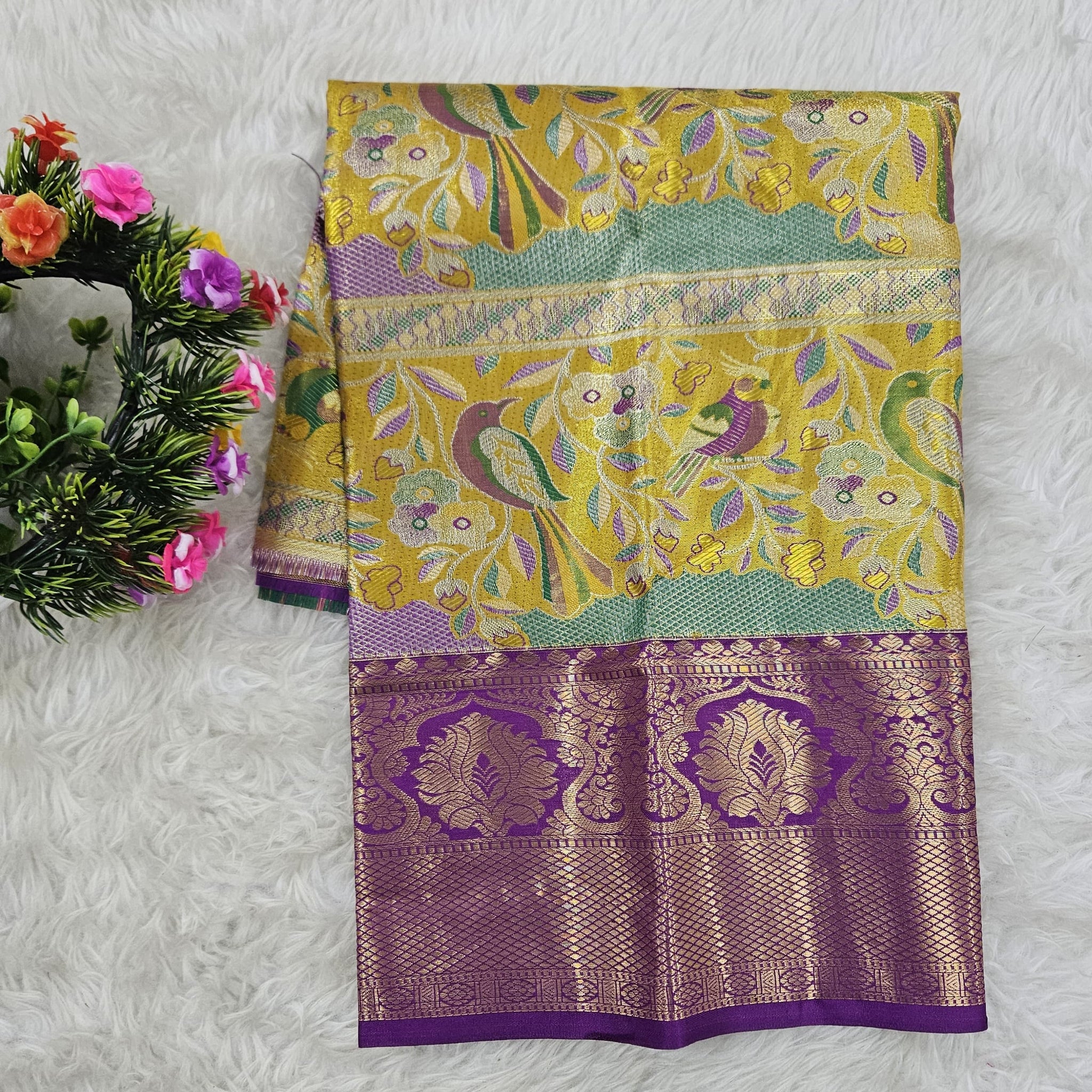 (0–1 Year) Lehenga – Unstitched (Blouse + Material)