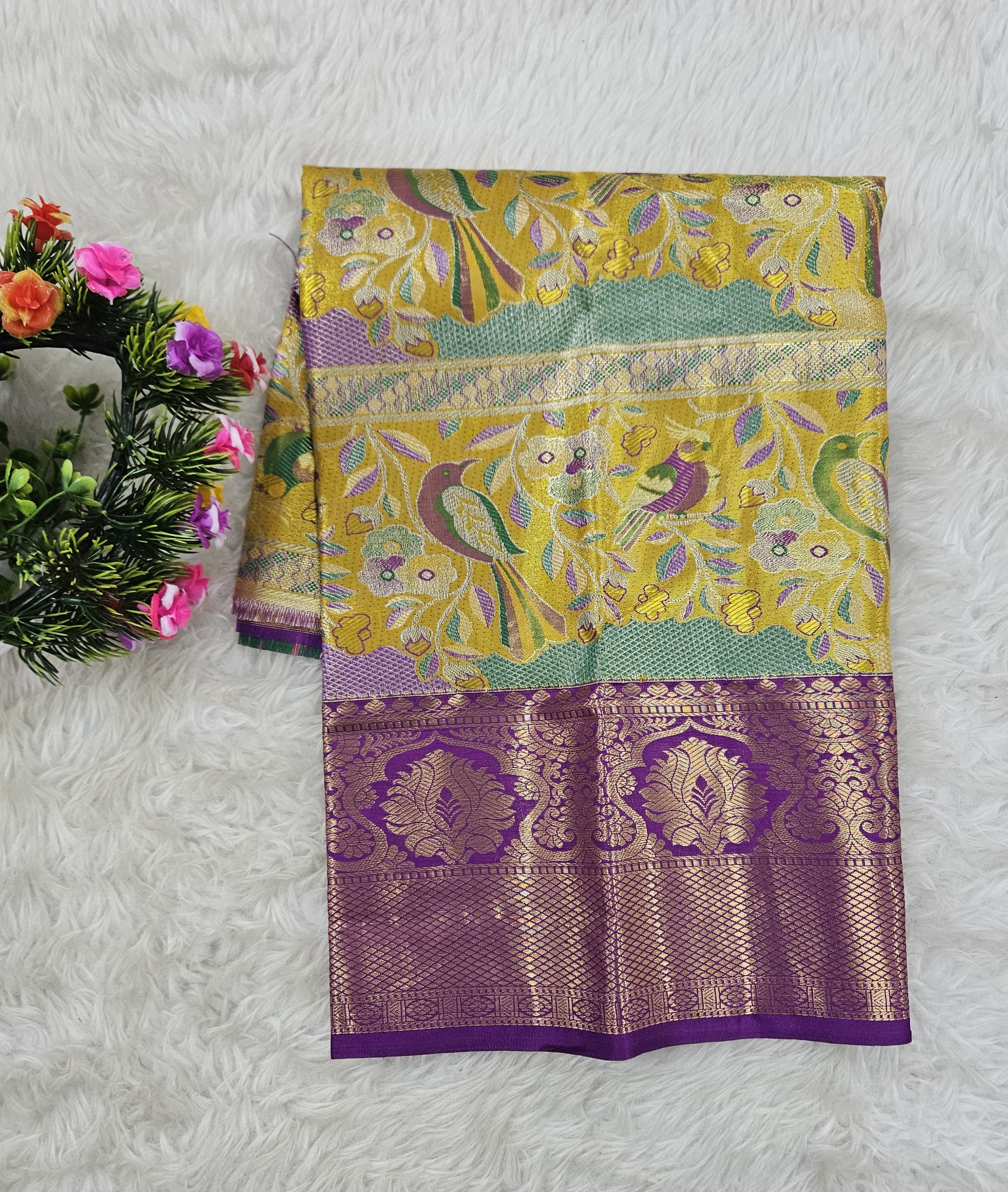 (0–1 Year) Lehenga – Unstitched (Blouse + Material)