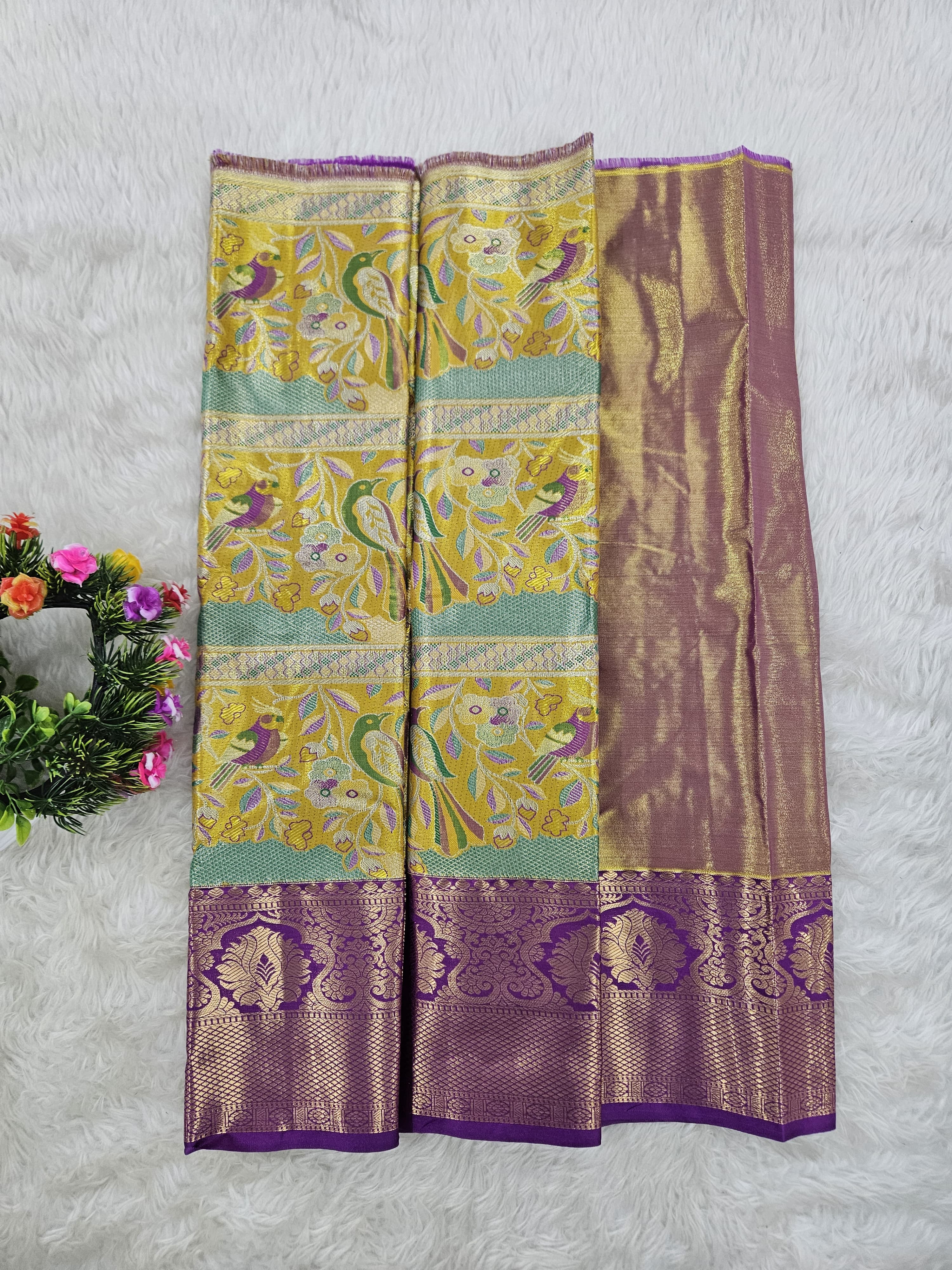 (0–1 Year) Lehenga – Unstitched (Blouse + Material)