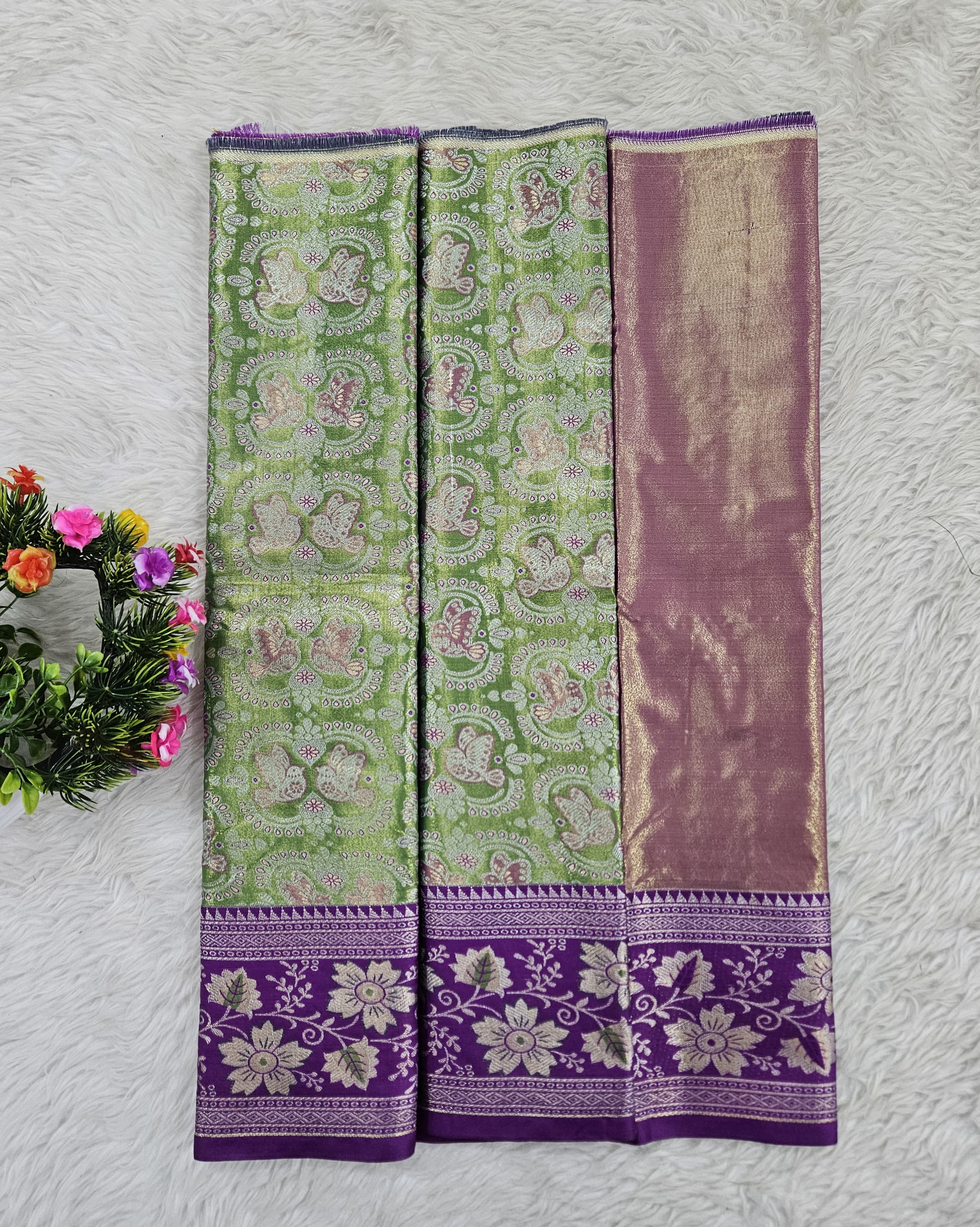 (0–1 Year) Lehenga – Unstitched (Blouse + Material)