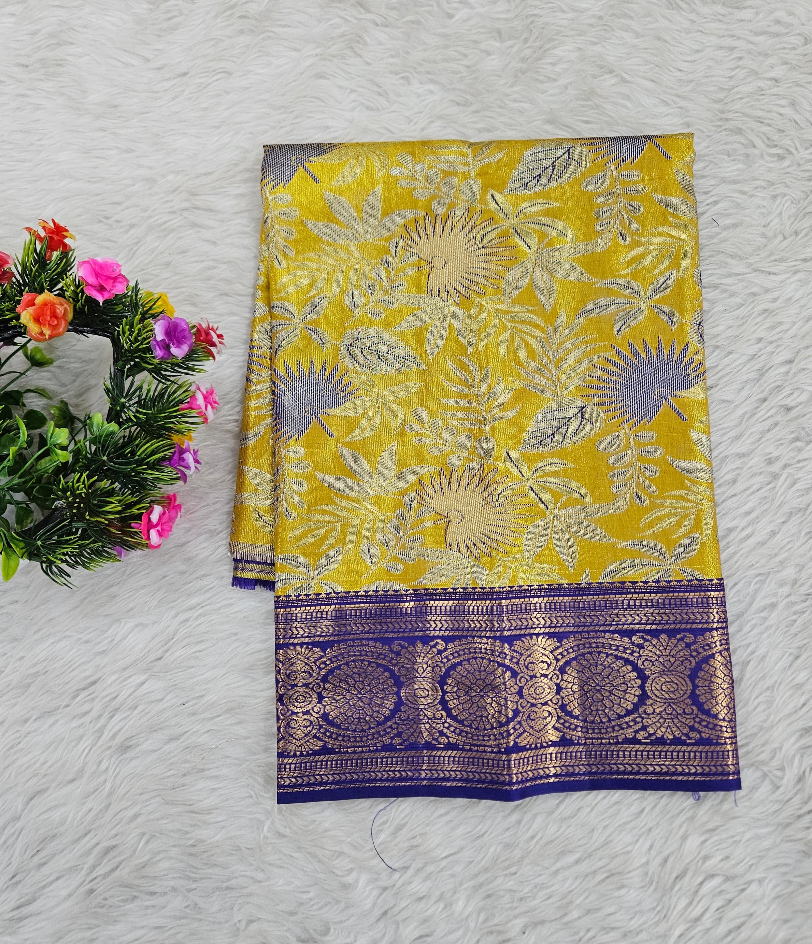 (0–1 Year) Lehenga – Unstitched (Blouse + Material)