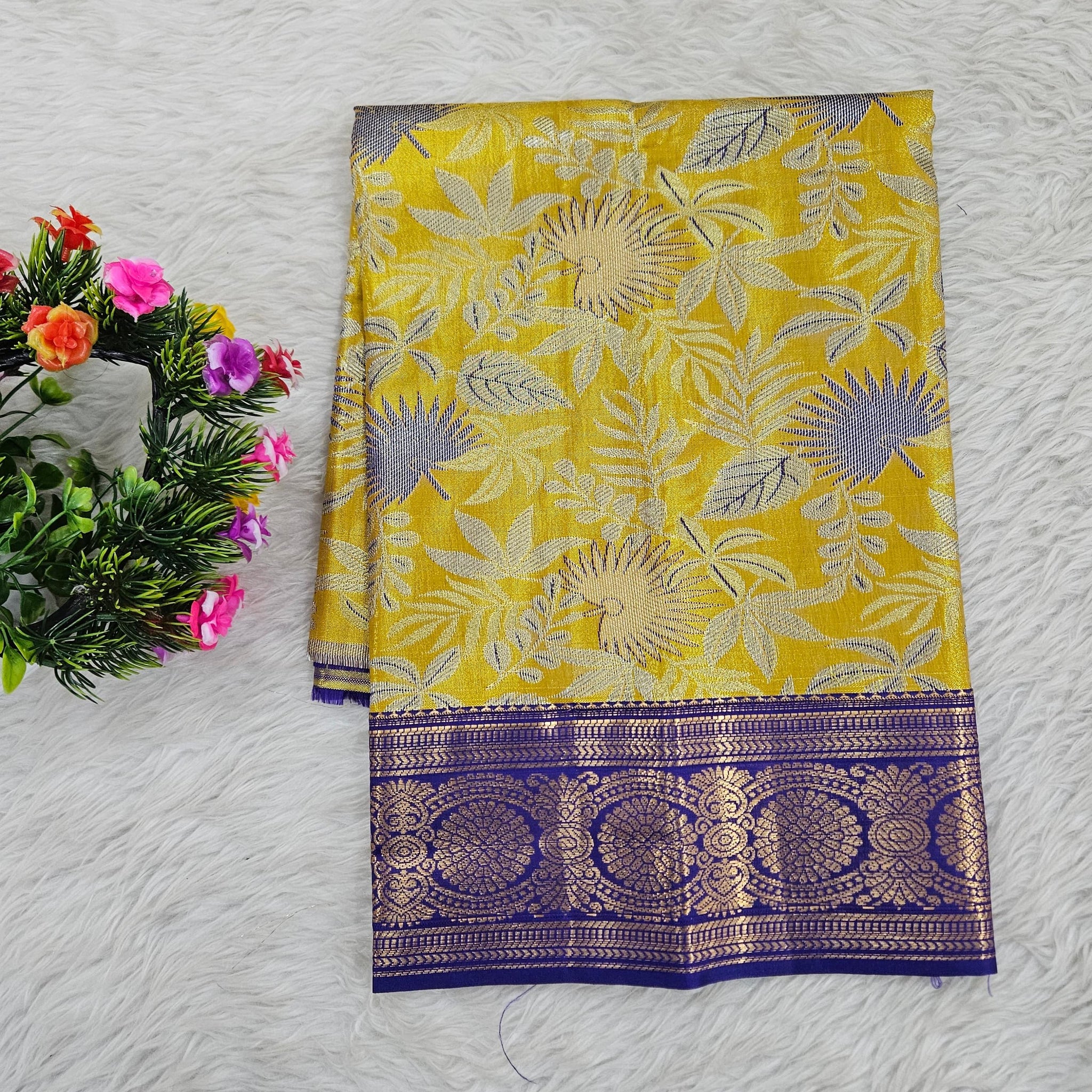 (0–1 Year) Lehenga – Unstitched (Blouse + Material)