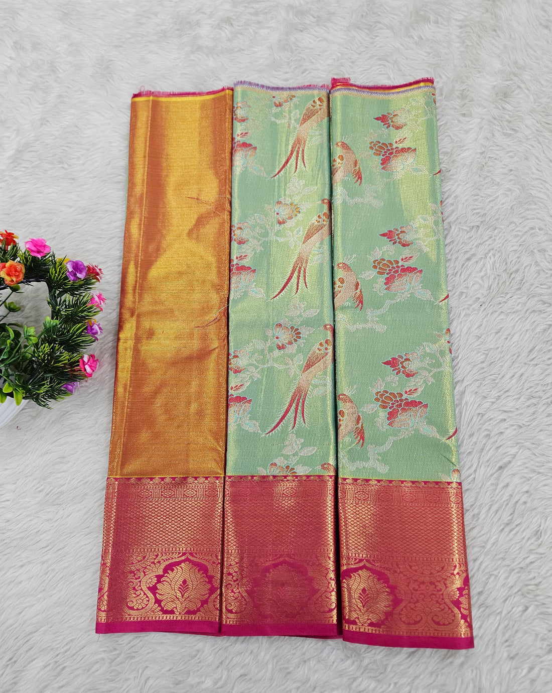 (0–1 Year) Lehenga – Unstitched (Blouse + Material)