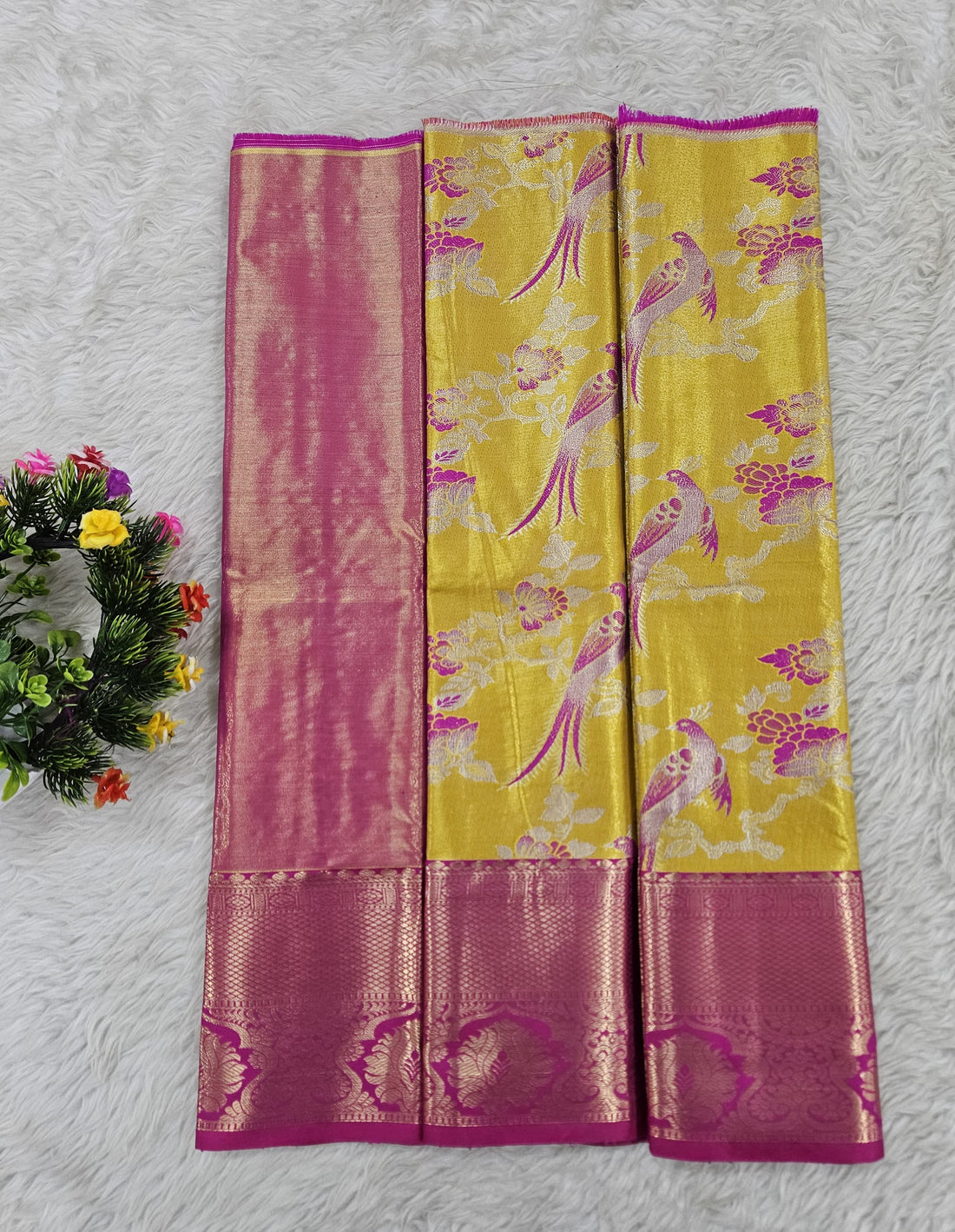 (0–1 Year) Lehenga – Unstitched (Blouse + Material)