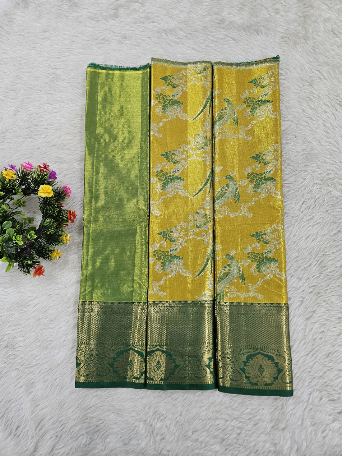 (0–1 Year) Lehenga – Unstitched (Blouse + Material)