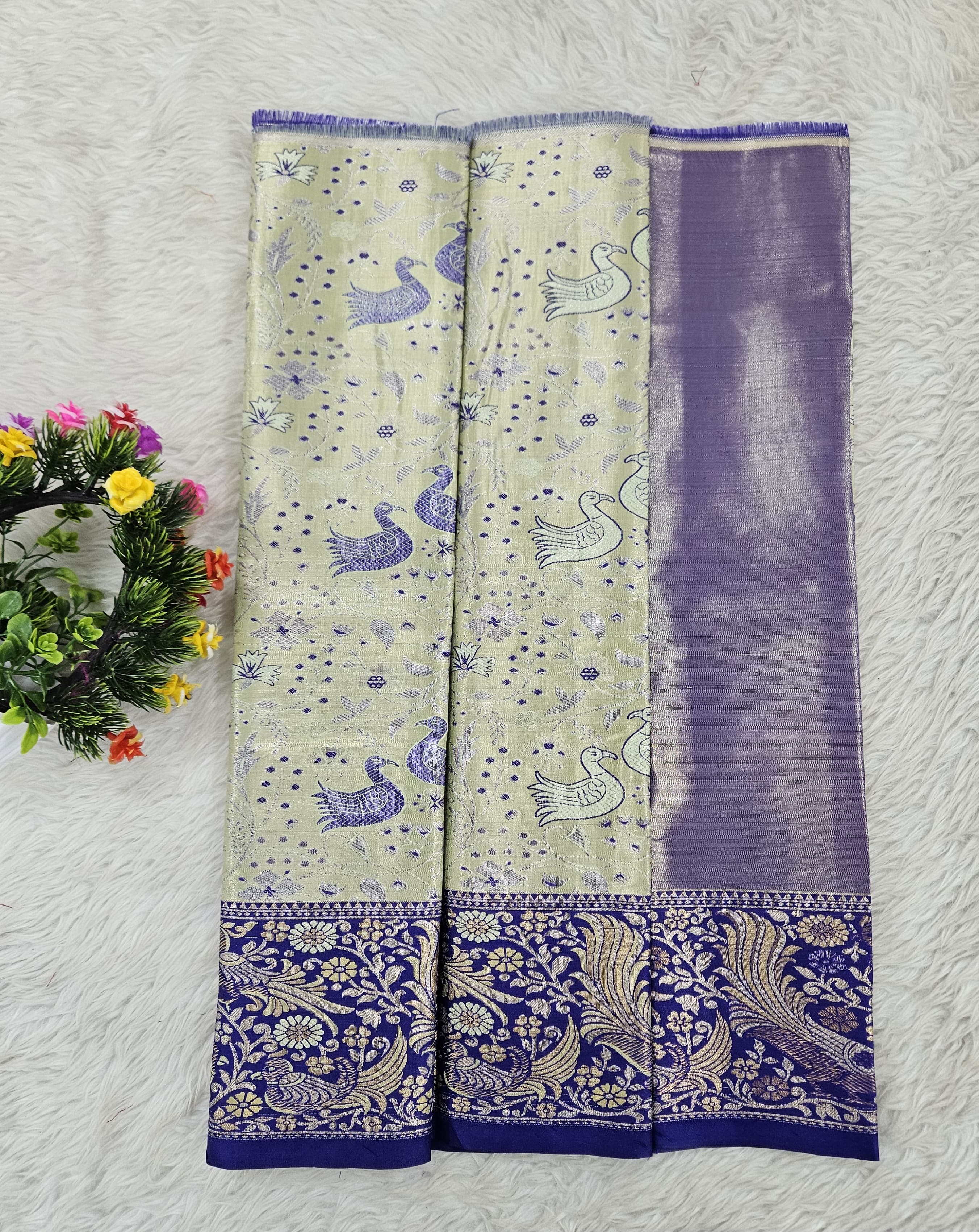 (0–1 Year) Lehenga – Unstitched (Blouse + Material)