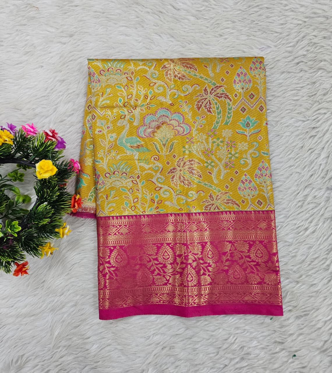 (0–1 Year) Lehenga – Unstitched (Blouse + Material)