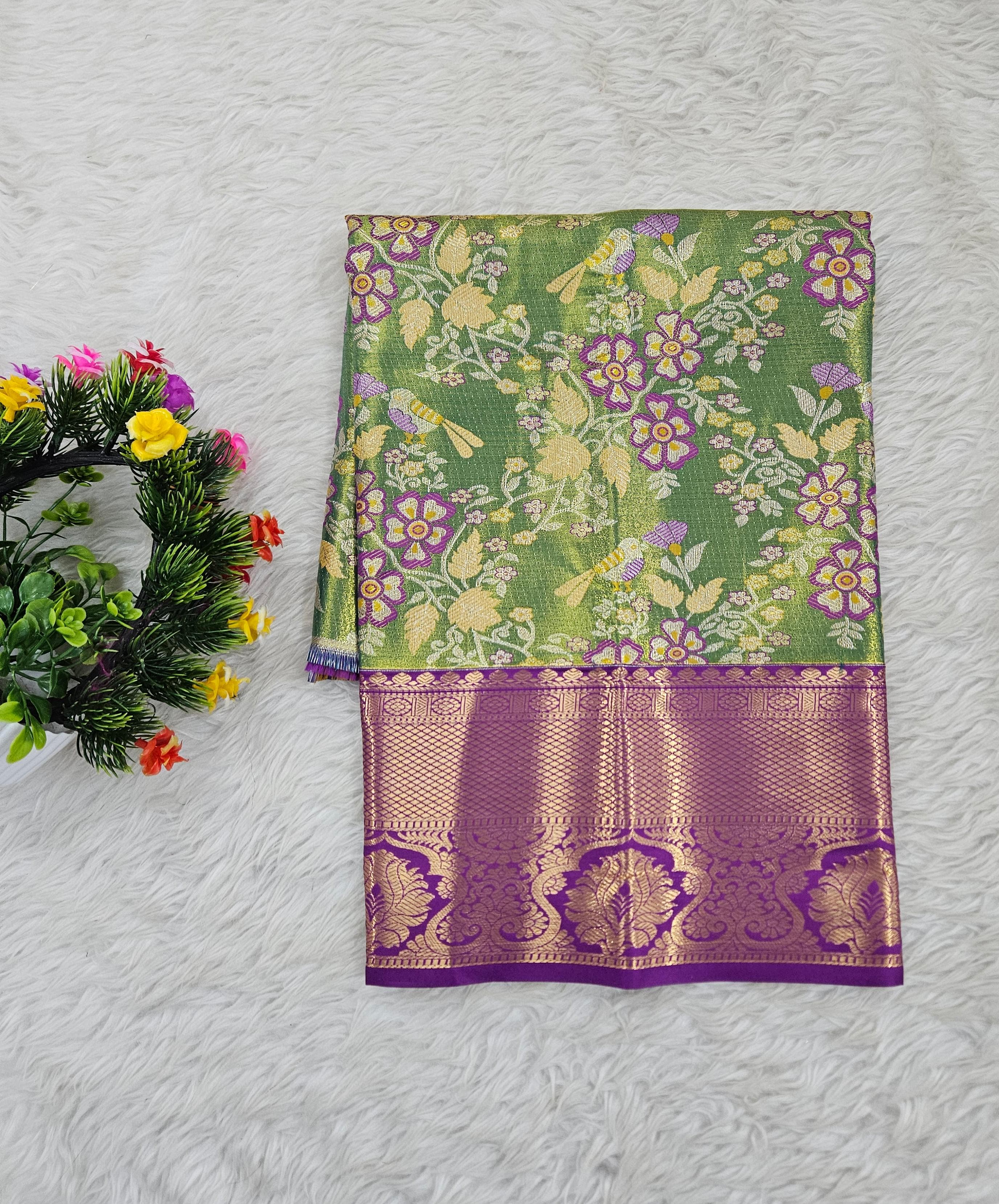 (0–1 Year) Lehenga – Unstitched (Blouse + Material)